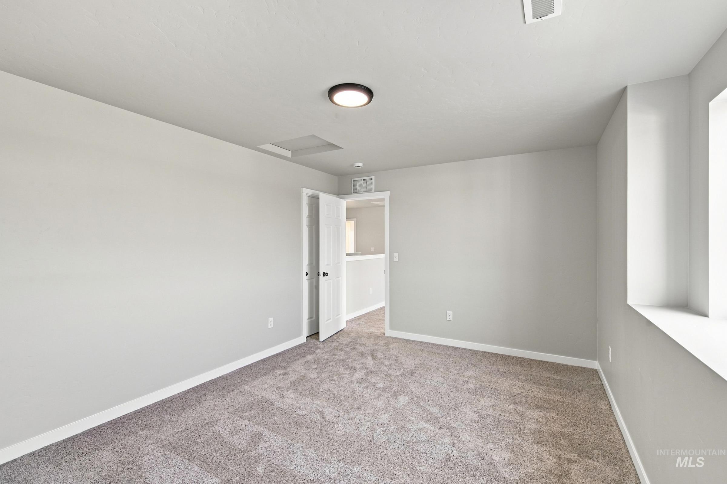 3516 E Jamestown Dr, Nampa, Idaho 83686, 5 Bedrooms, 2.5 Bathrooms, Residential For Sale, Price $510,990,MLS 98992080