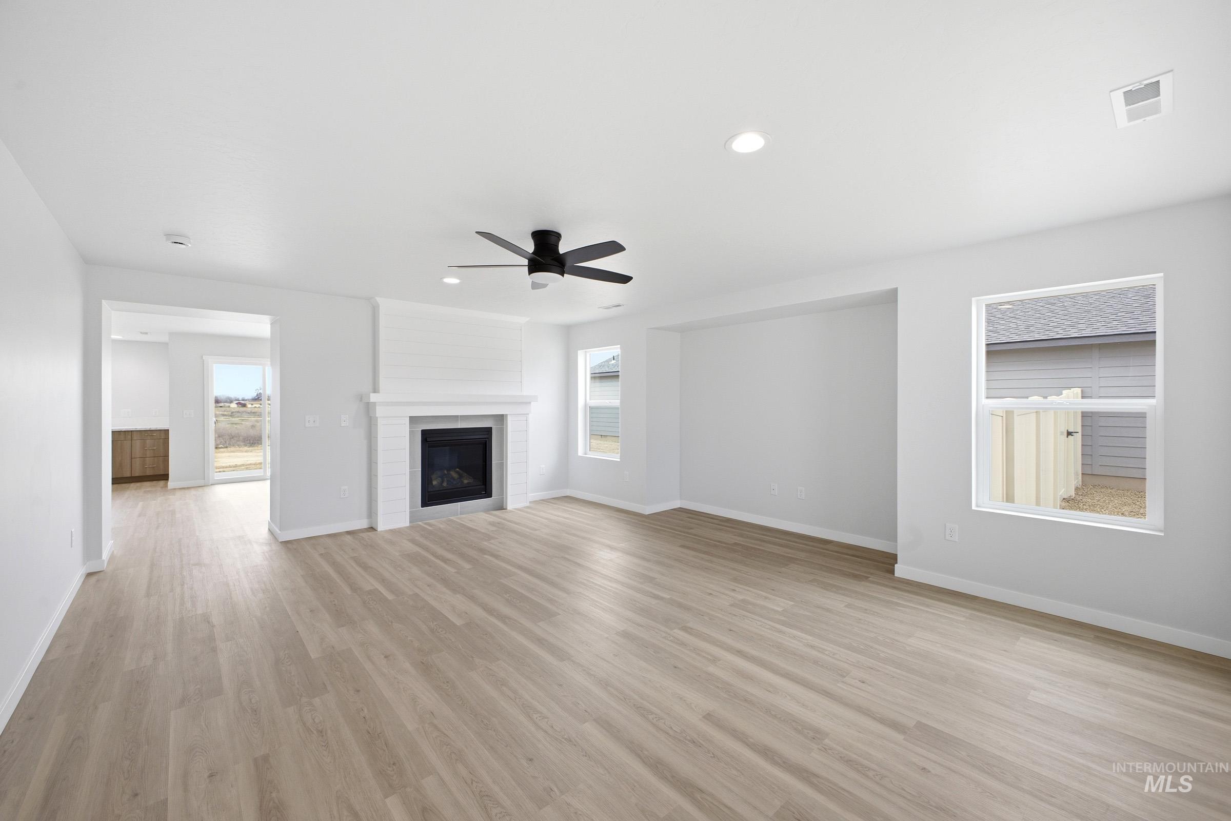 3516 E Jamestown Dr, Nampa, Idaho 83686, 5 Bedrooms, 2.5 Bathrooms, Residential For Sale, Price $510,990,MLS 98992080