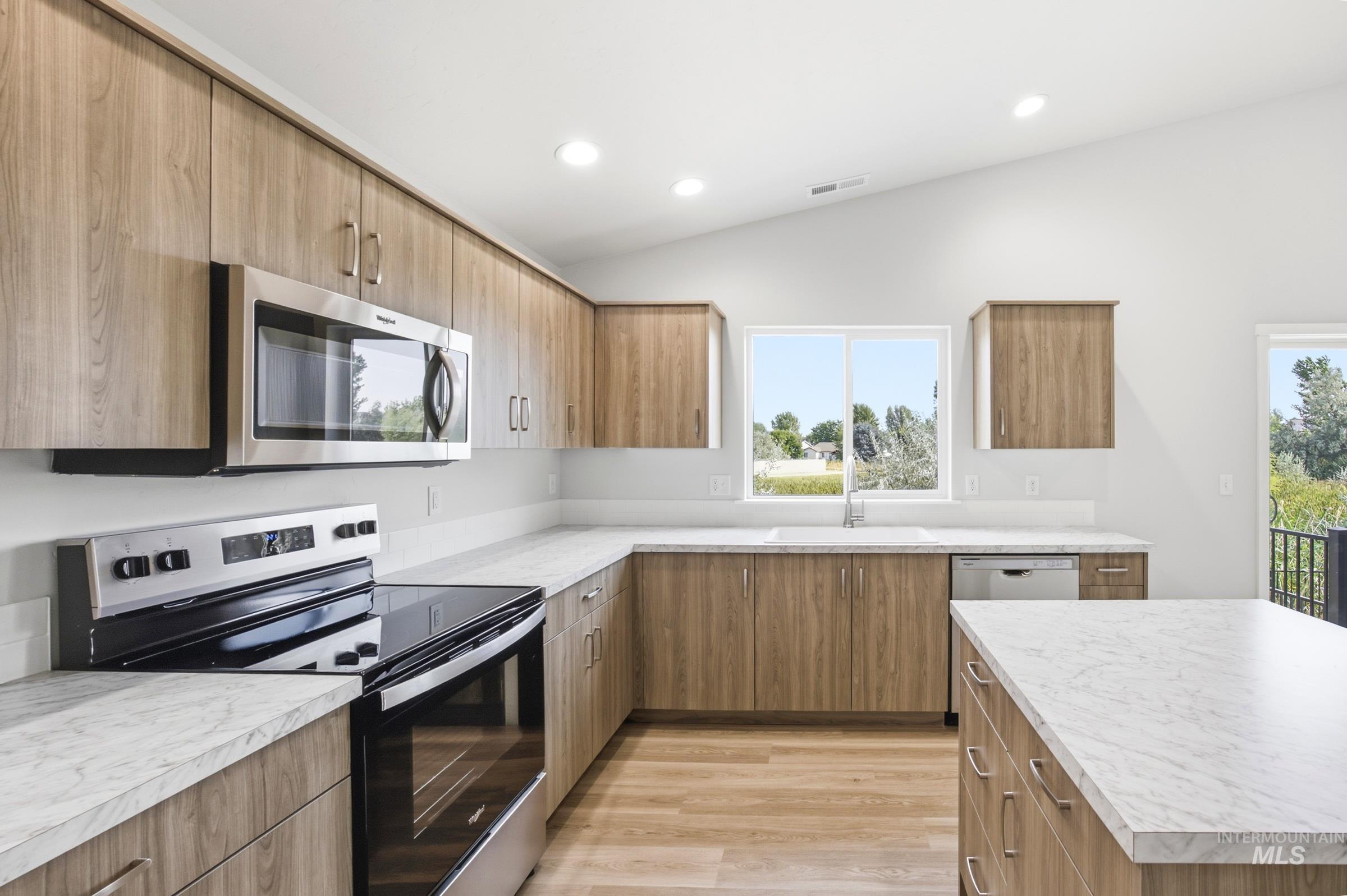 3522 E Boxelder Dr, Nampa, Idaho 83686, 4 Bedrooms, 2 Bathrooms, Residential For Sale, Price $449,990,MLS 98992087