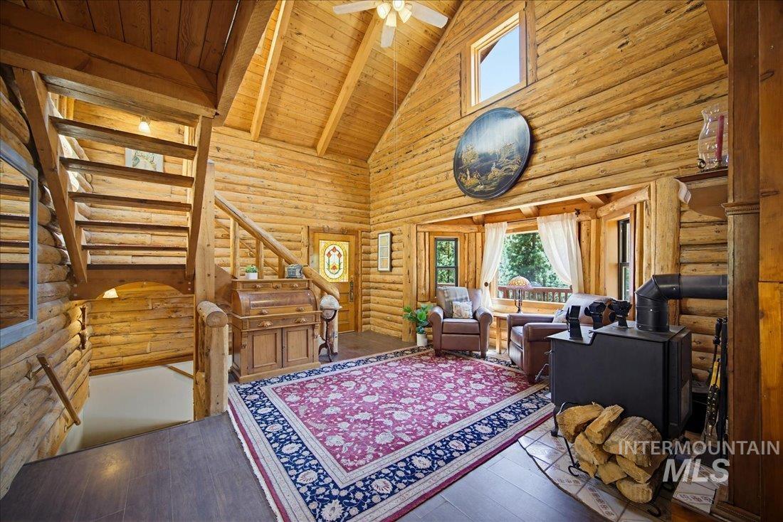 31 Meadow Ln, Boise, Idaho 83716, 3 Bedrooms, 2 Bathrooms, Residential For Sale, Price $624,900,MLS 98992088