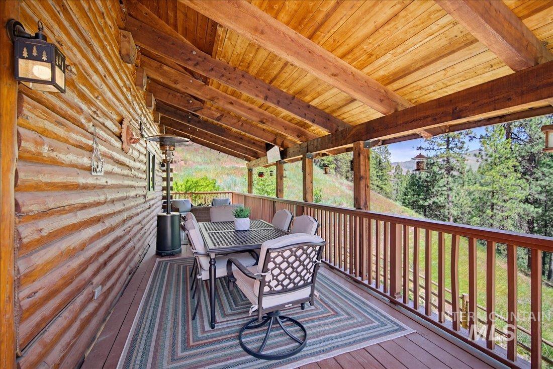 31 Meadow Ln, Boise, Idaho 83716, 3 Bedrooms, 2 Bathrooms, Residential For Sale, Price $624,900,MLS 98992088