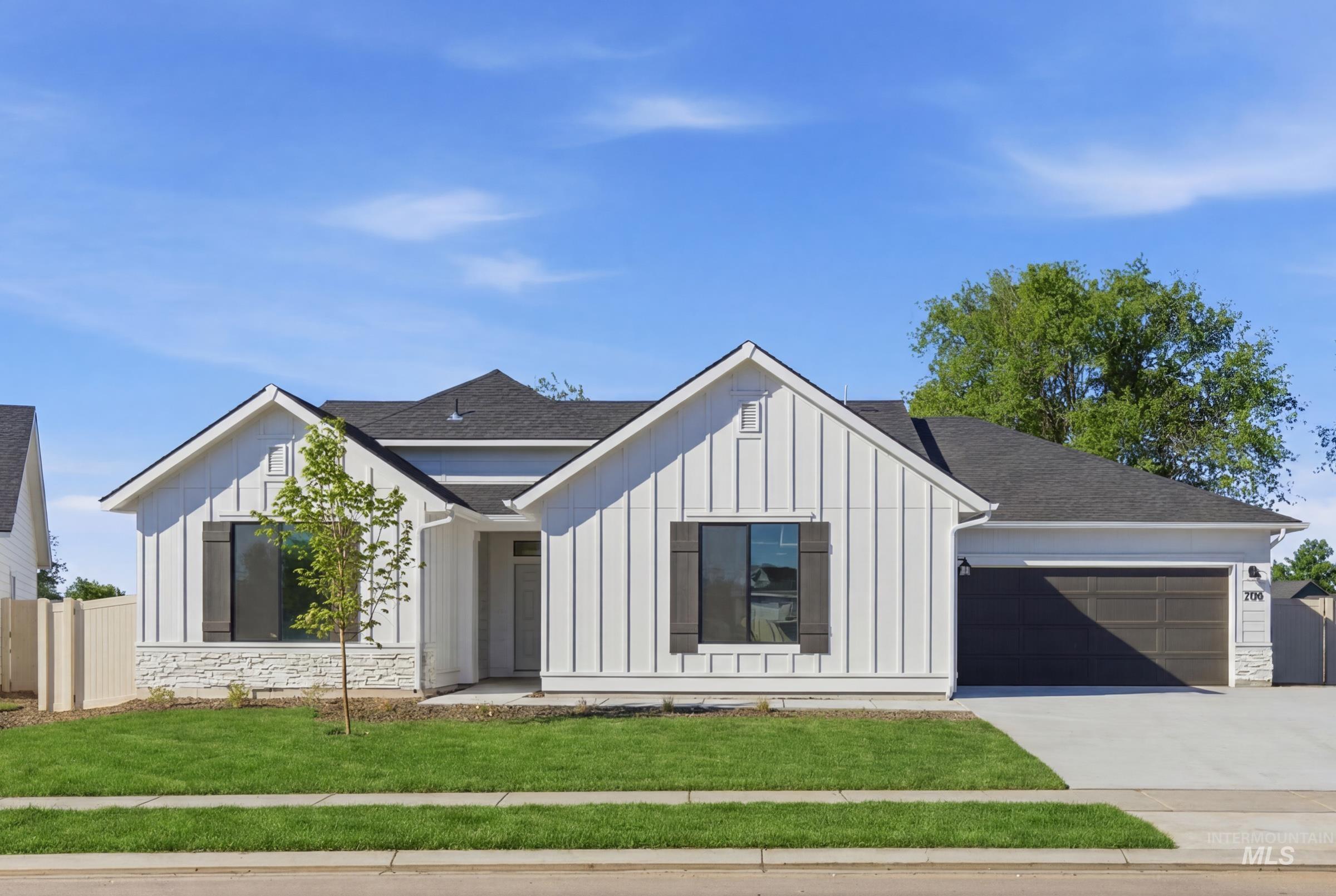16602 N Shorthorn Lp, Nampa, Idaho 83651, 4 Bedrooms, 2.5 Bathrooms, Residential For Sale, Price $519,990,MLS 98992089