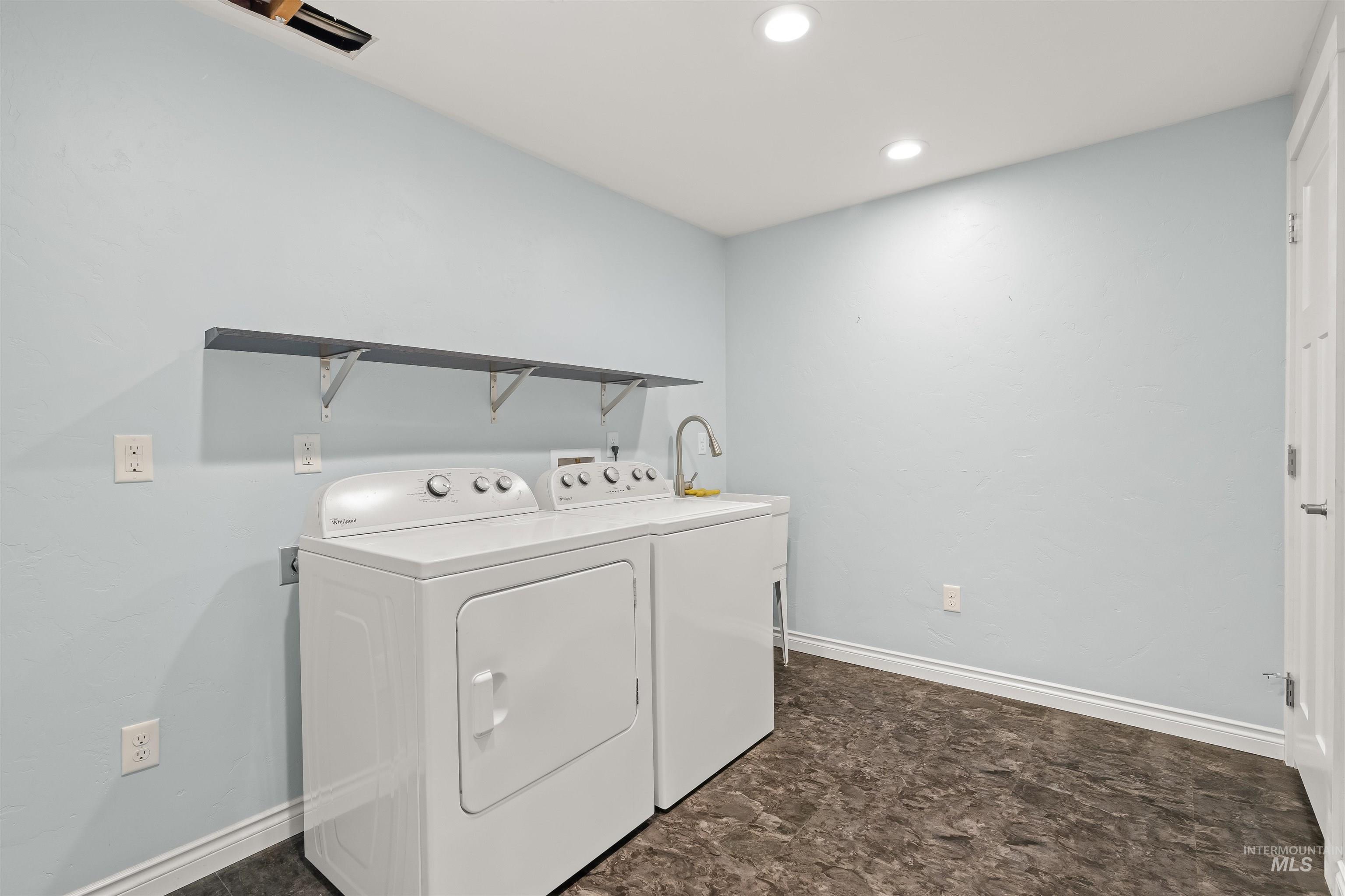 3427 Syringa Dr, Lewiston, Idaho 83501, 3 Bedrooms, 3 Bathrooms, Residential For Sale, Price $464,000,MLS 98992091