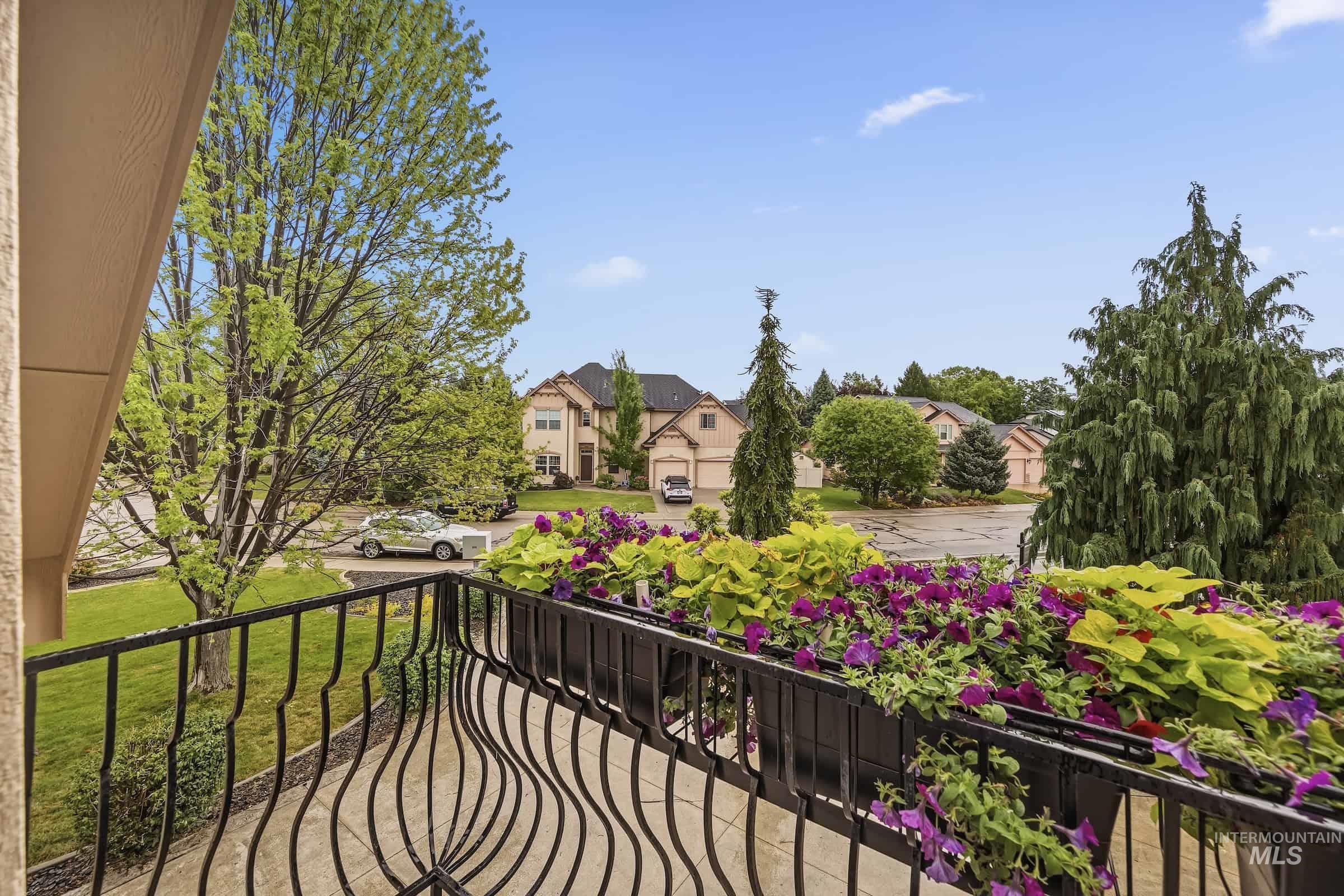 5331 N Brookmeadow Way, Boise, Idaho 83713, 5 Bedrooms, 3 Bathrooms, Residential For Sale, Price $995,000, 98992094