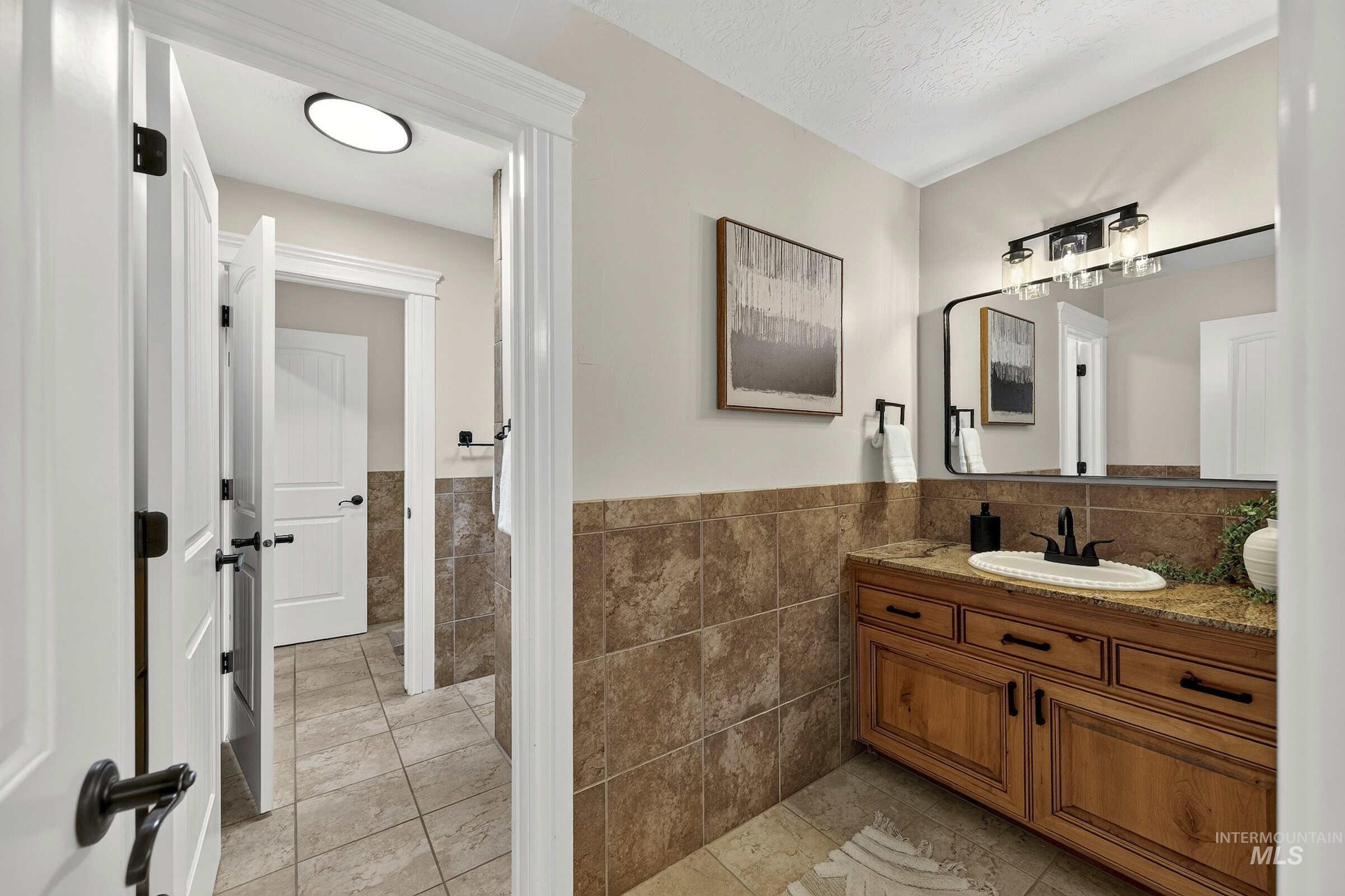 5331 N Brookmeadow Way, Boise, Idaho 83713, 5 Bedrooms, 3 Bathrooms, Residential For Sale, Price $995,000, 98992094