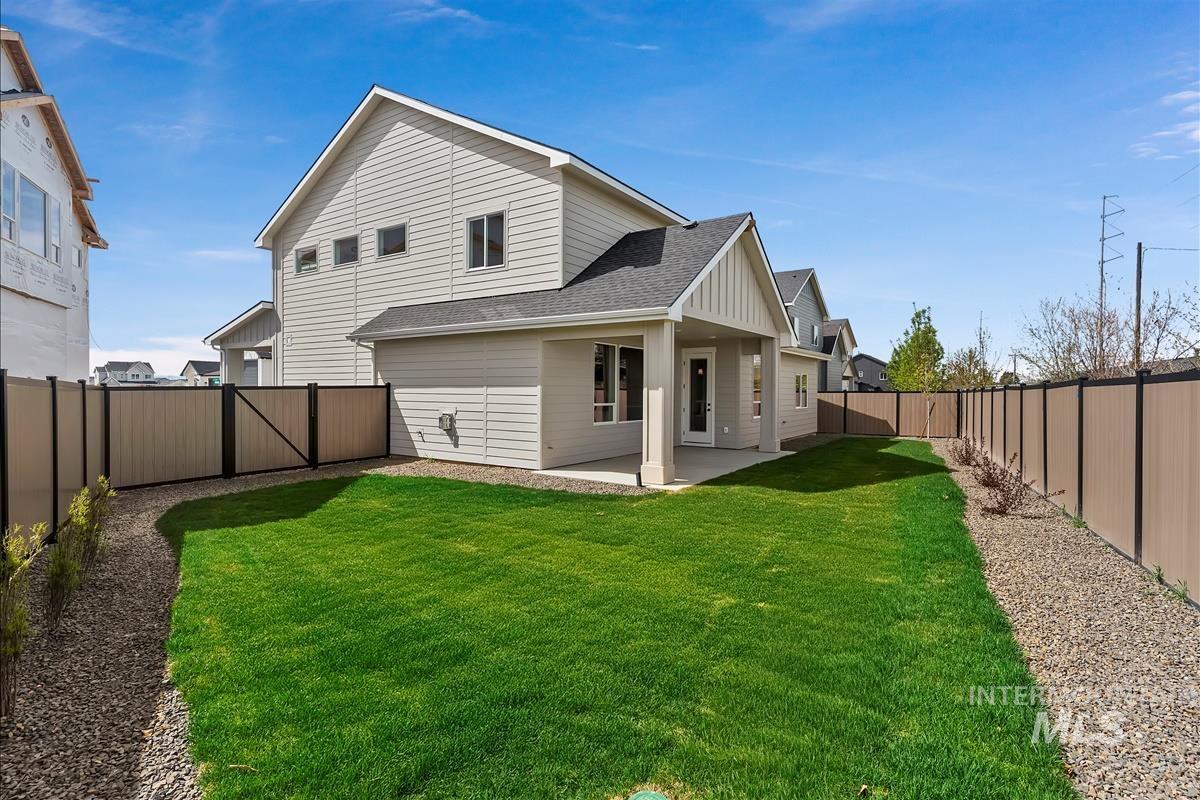 6566 W Los Flores Dr, Meridian, Idaho 83646, 3 Bedrooms, 2.5 Bathrooms, Residential For Sale, Price $659,900,MLS 98992099