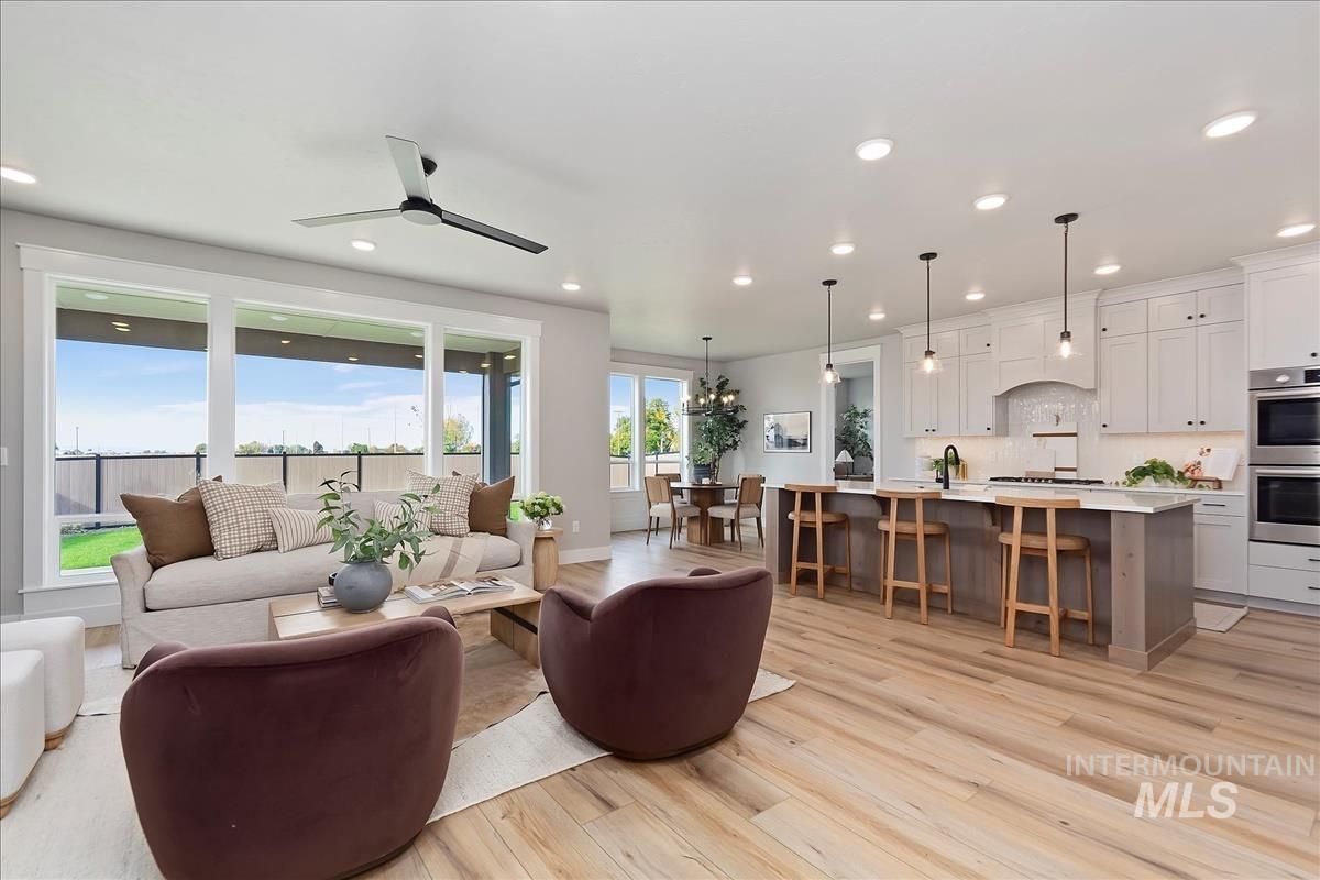 6556 W Los Flores Dr, Meridian, Idaho 83646, 3 Bedrooms, 2.5 Bathrooms, Residential For Sale, Price $659,900, 98992102