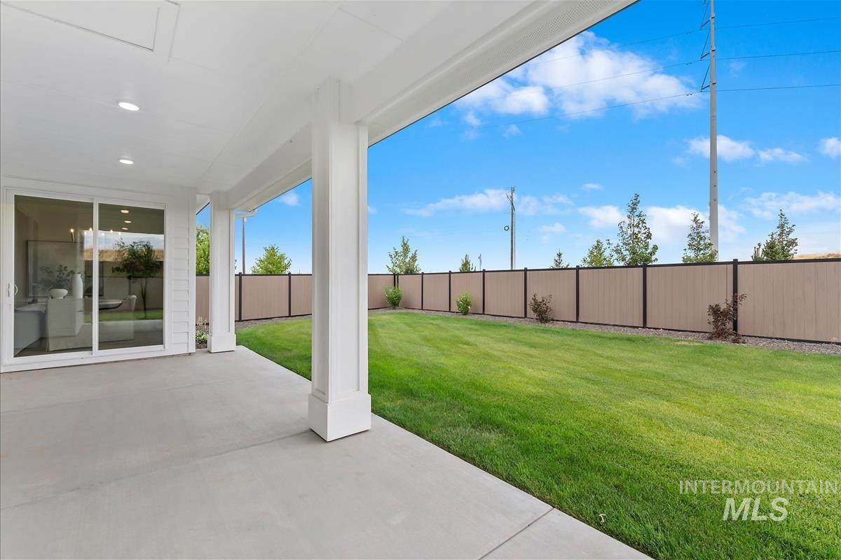 6556 W Los Flores Dr, Meridian, Idaho 83646, 3 Bedrooms, 2.5 Bathrooms, Residential For Sale, Price $644,900,MLS 98992102