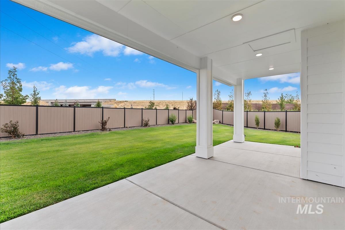 6556 W Los Flores Dr, Meridian, Idaho 83646, 3 Bedrooms, 2.5 Bathrooms, Residential For Sale, Price $644,900,MLS 98992102