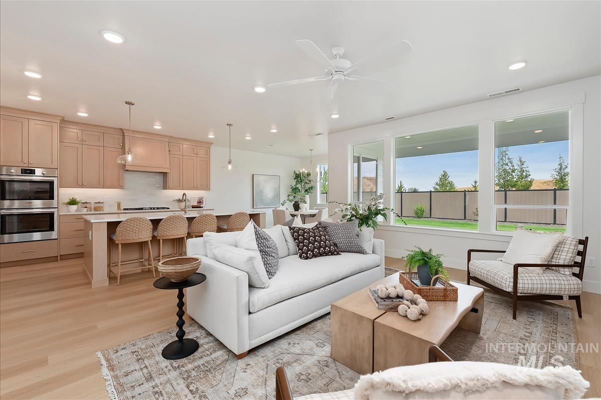 6556 W Los Flores Dr, Meridian, Idaho 83646, 3 Bedrooms, 2.5 Bathrooms, Residential For Sale, Price $644,900,MLS 98992102