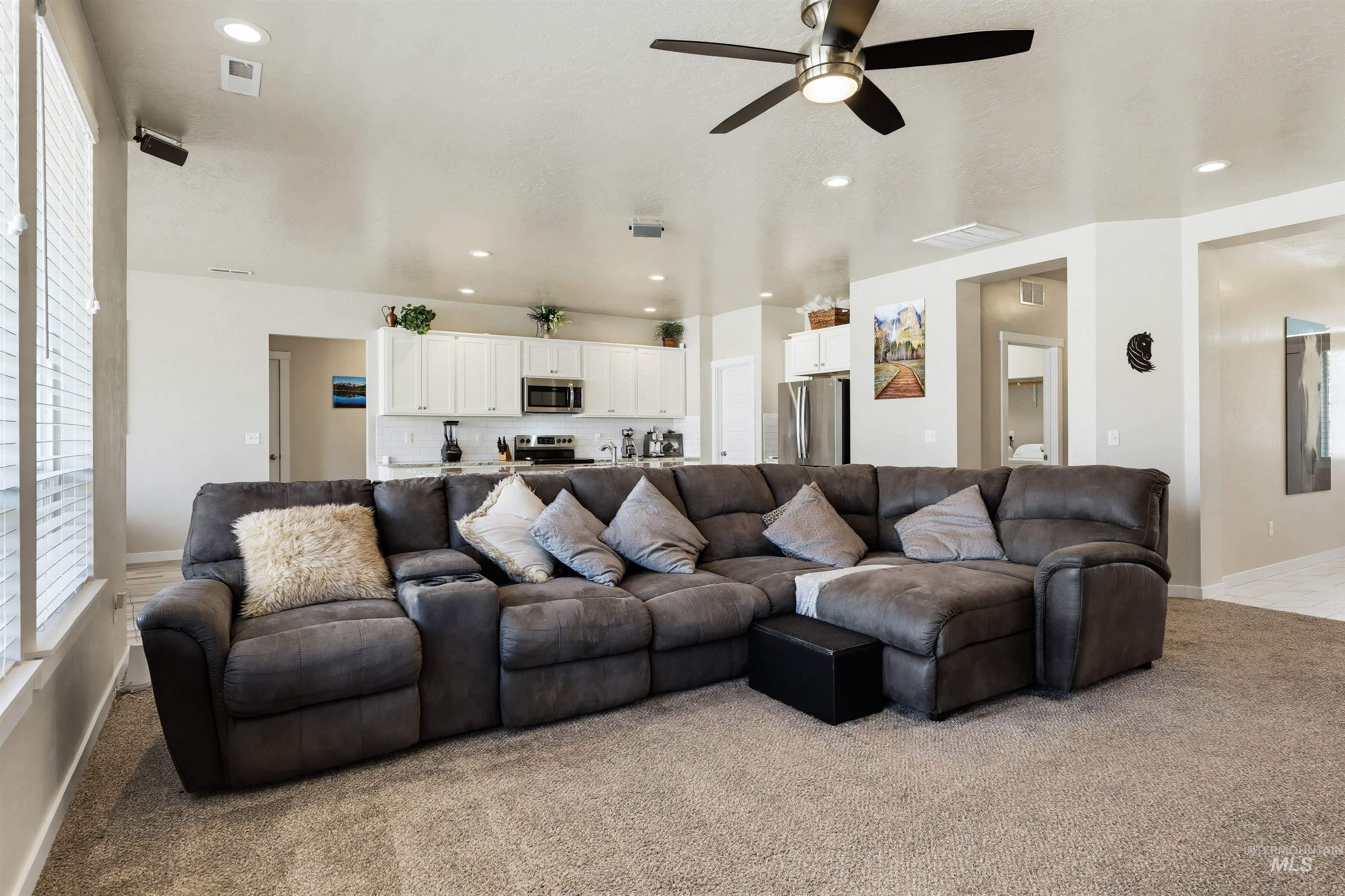 10936 W Sharpthorn Street, Boise, Idaho 83709, 4 Bedrooms, 2 Bathrooms, Residential For Sale, Price $558,000, 98992105