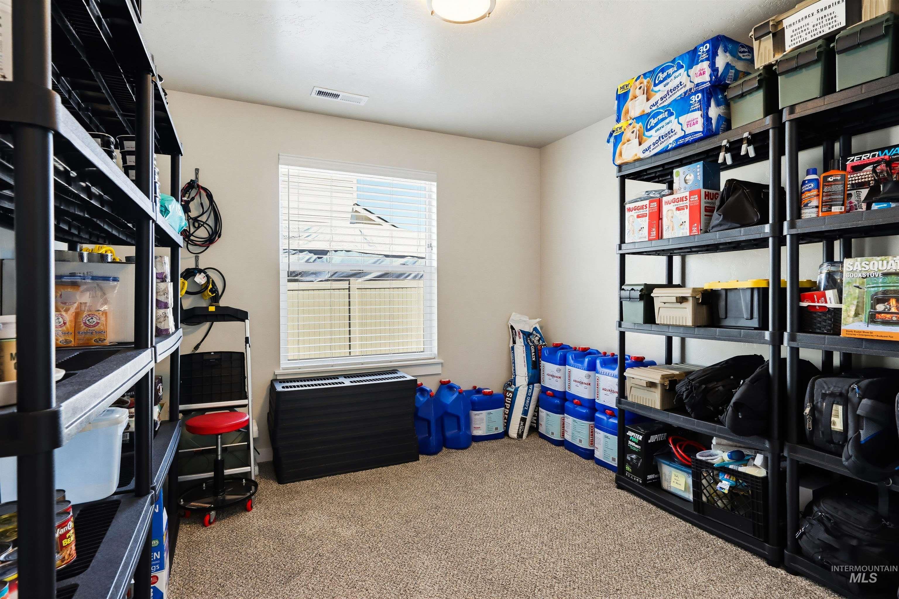 10936 W Sharpthorn Street, Boise, Idaho 83709, 4 Bedrooms, 2 Bathrooms, Residential For Sale, Price $558,000, 98992105