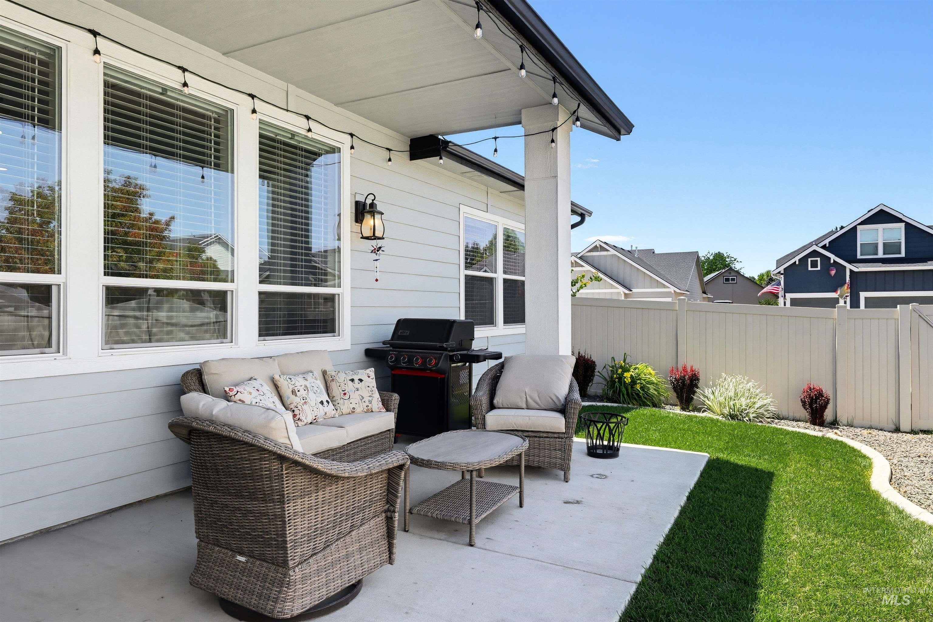 10936 W Sharpthorn Street, Boise, Idaho 83709, 4 Bedrooms, 2 Bathrooms, Residential For Sale, Price $558,000, 98992105