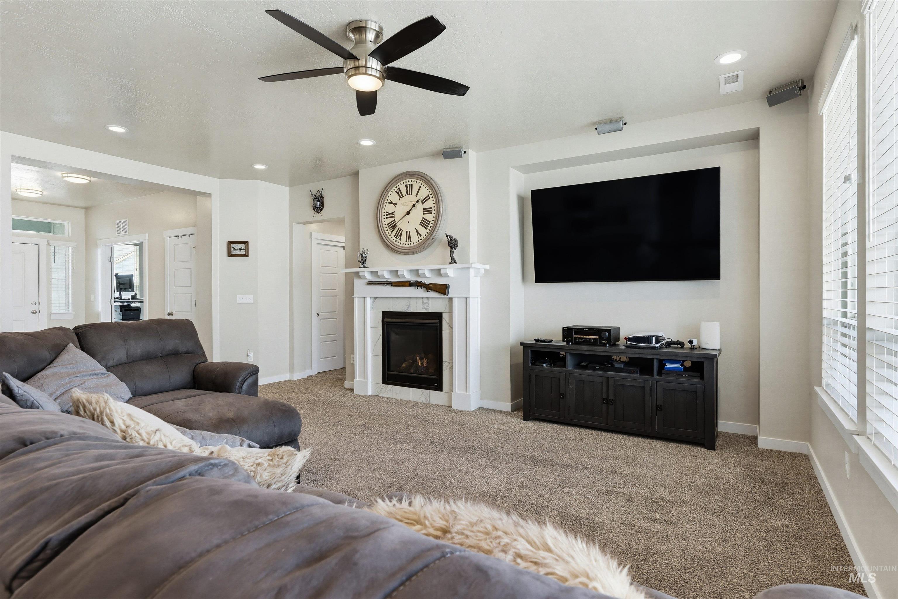10936 W Sharpthorn Street, Boise, Idaho 83709, 4 Bedrooms, 2 Bathrooms, Residential For Sale, Price $558,000, 98992105