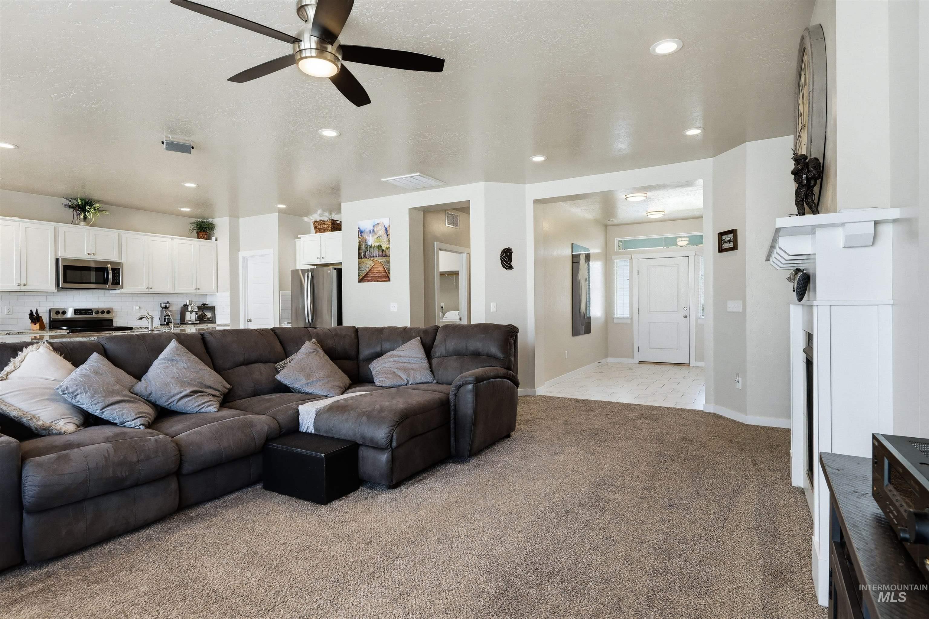 10936 W Sharpthorn Street, Boise, Idaho 83709, 4 Bedrooms, 2 Bathrooms, Residential For Sale, Price $558,000, 98992105