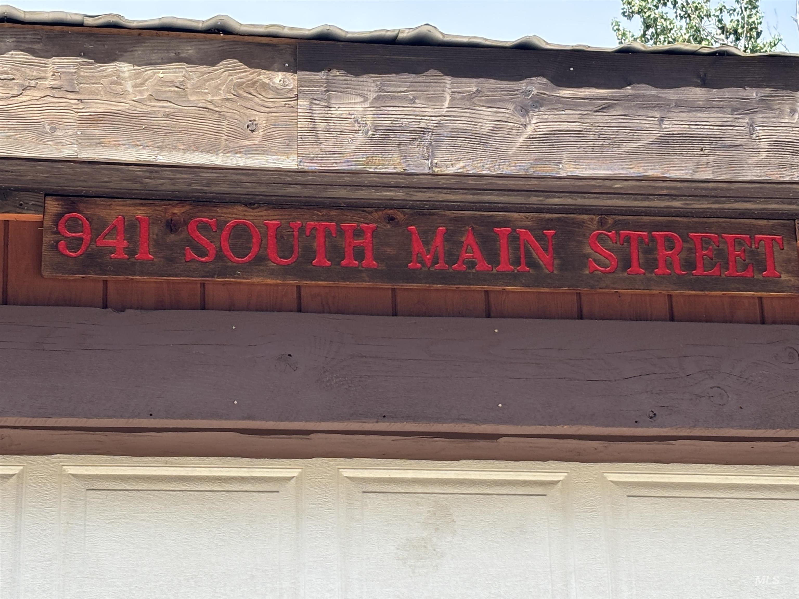 941 S Main Street, Cascade, Idaho 83611, Residential Income For Sale, Price $749,900,MLS 98992108
