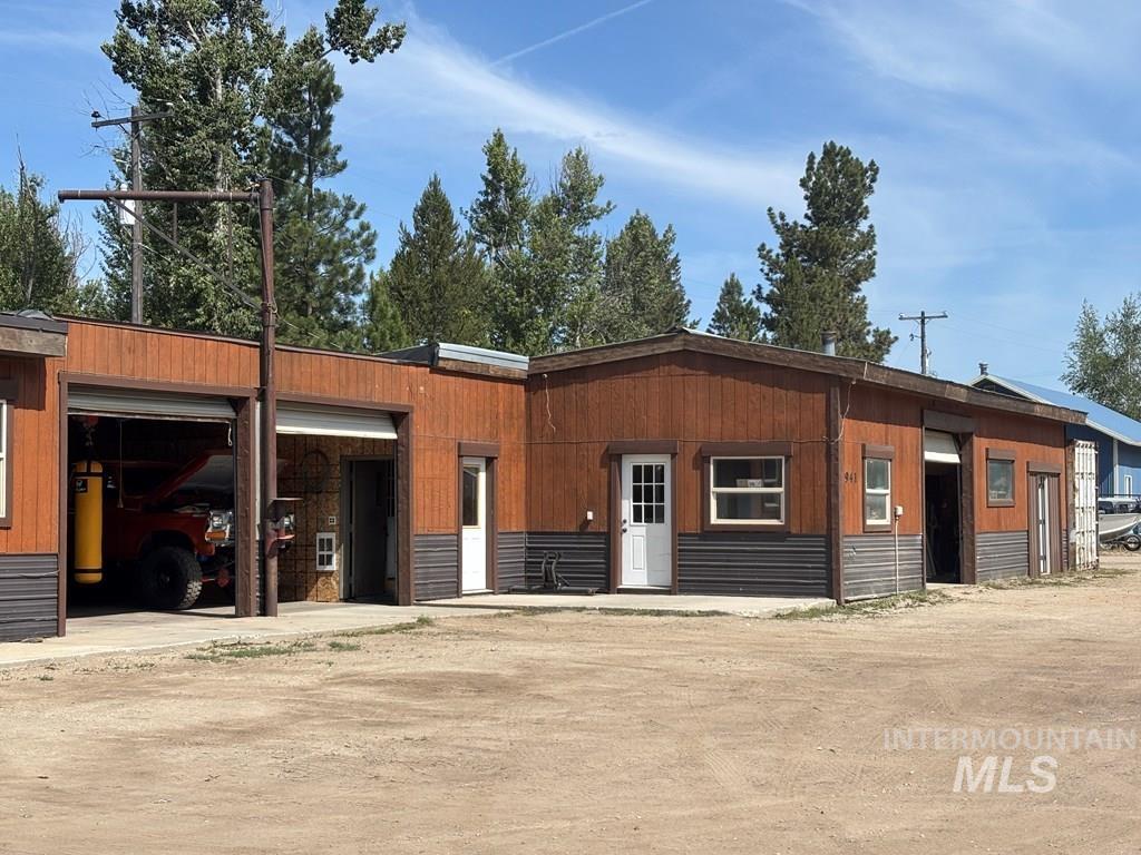 941 S Main Street, Cascade, Idaho 83611, Residential Income For Sale, Price $749,900,MLS 98992108