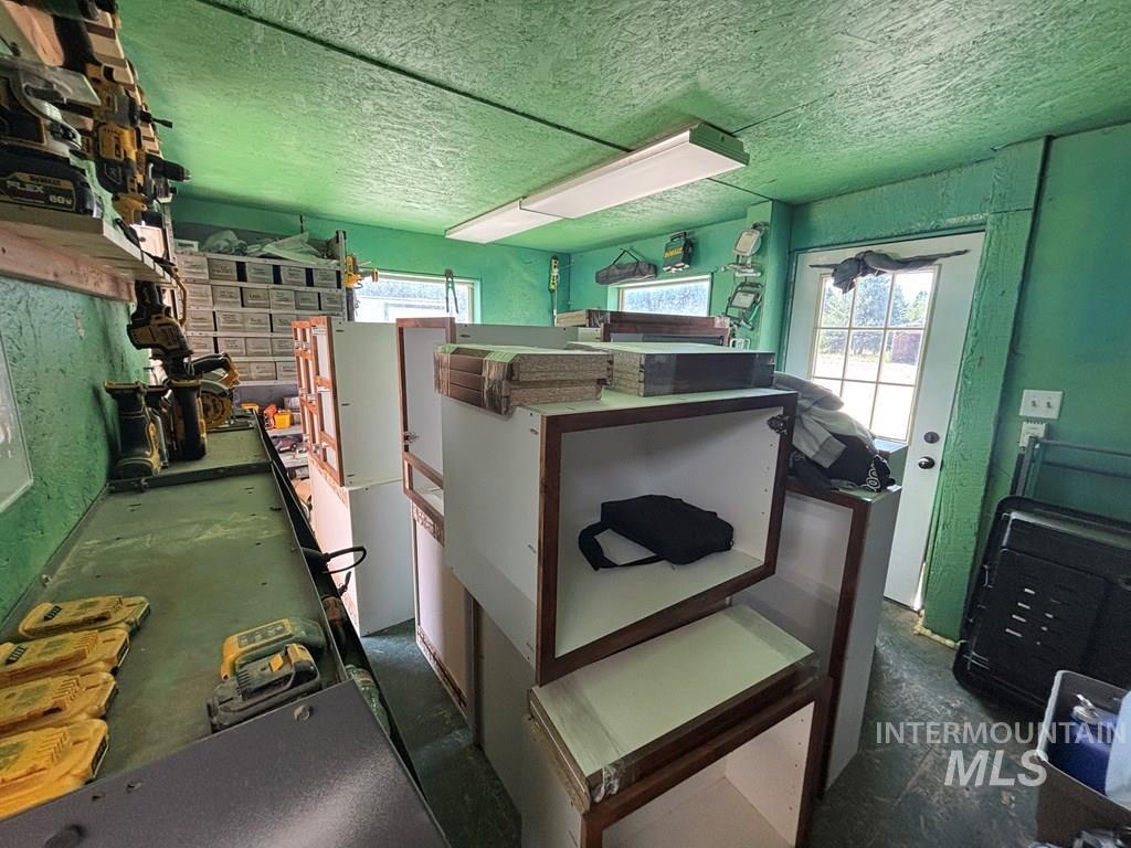941 S Main Street, Cascade, Idaho 83611, Residential Income For Sale, Price $749,900,MLS 98992108