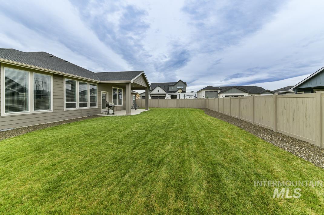 2391 S Kren Ave, Nampa, Idaho 83686, 3 Bedrooms, 2 Bathrooms, Residential For Sale, Price $548,000, 98992119