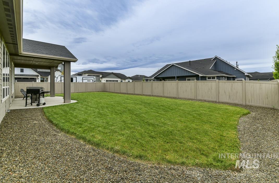 2391 S Kren Ave, Nampa, Idaho 83686, 3 Bedrooms, 2 Bathrooms, Residential For Sale, Price $548,000, 98992119