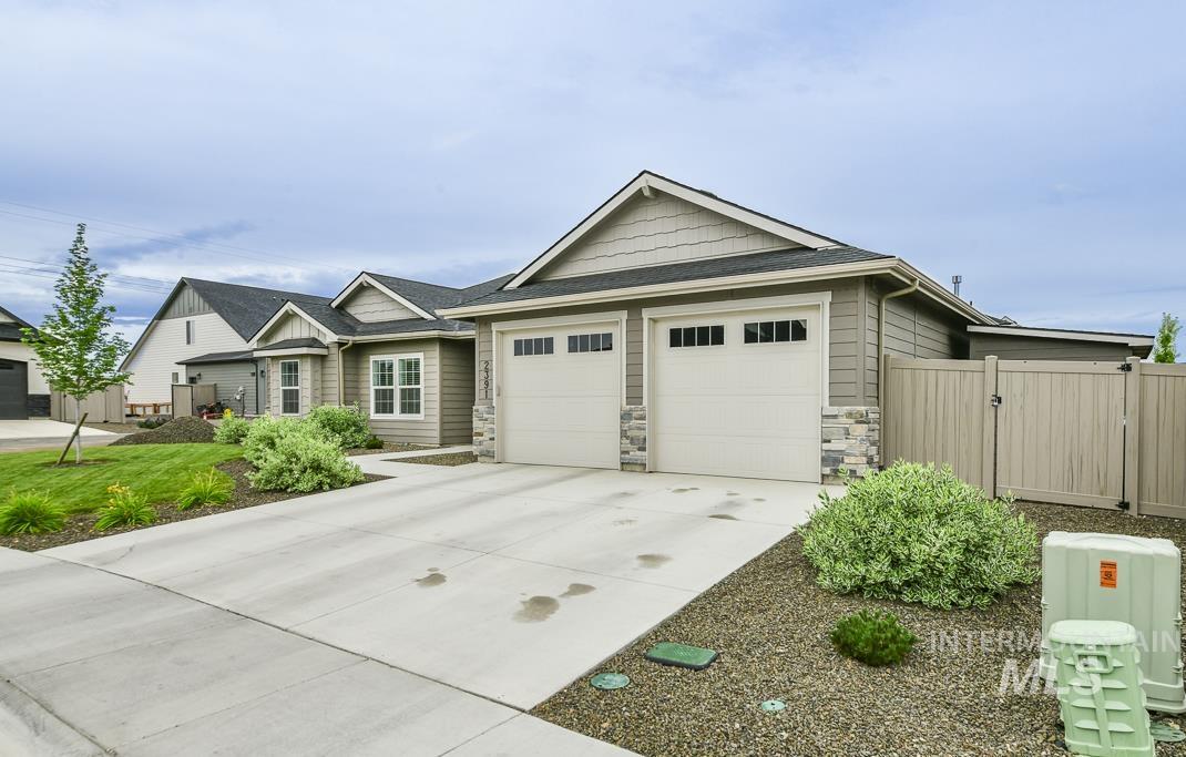 2391 S Kren Ave, Nampa, Idaho 83686, 3 Bedrooms, 2 Bathrooms, Residential For Sale, Price $548,000, 98992119