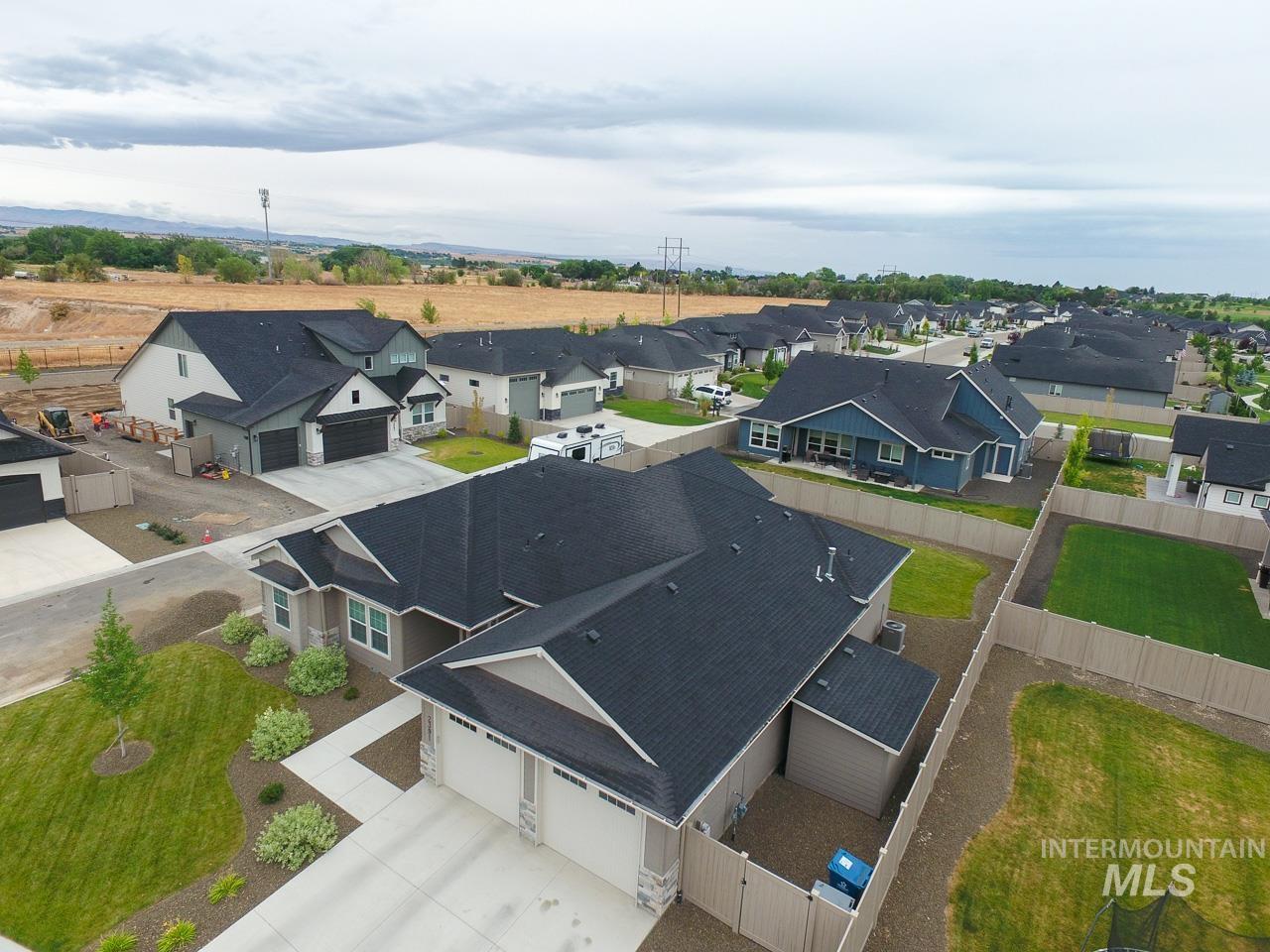 2391 S Kren Ave, Nampa, Idaho 83686, 3 Bedrooms, 2 Bathrooms, Residential For Sale, Price $548,000, 98992119