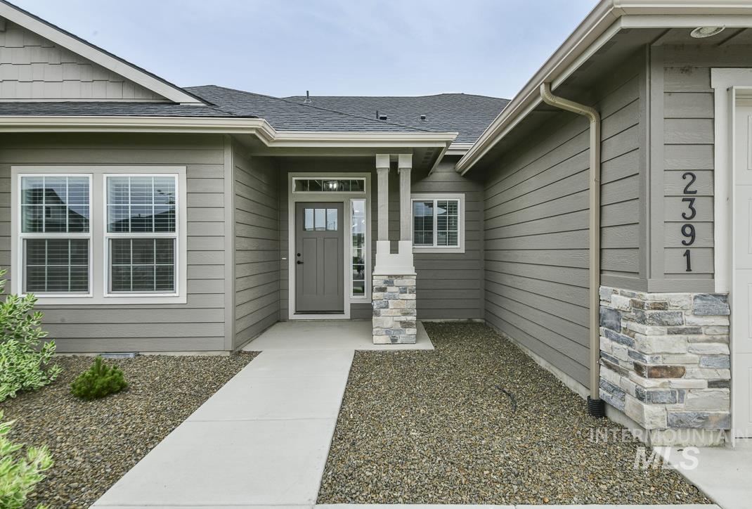 2391 S Kren Ave, Nampa, Idaho 83686, 3 Bedrooms, 2 Bathrooms, Residential For Sale, Price $548,000, 98992119