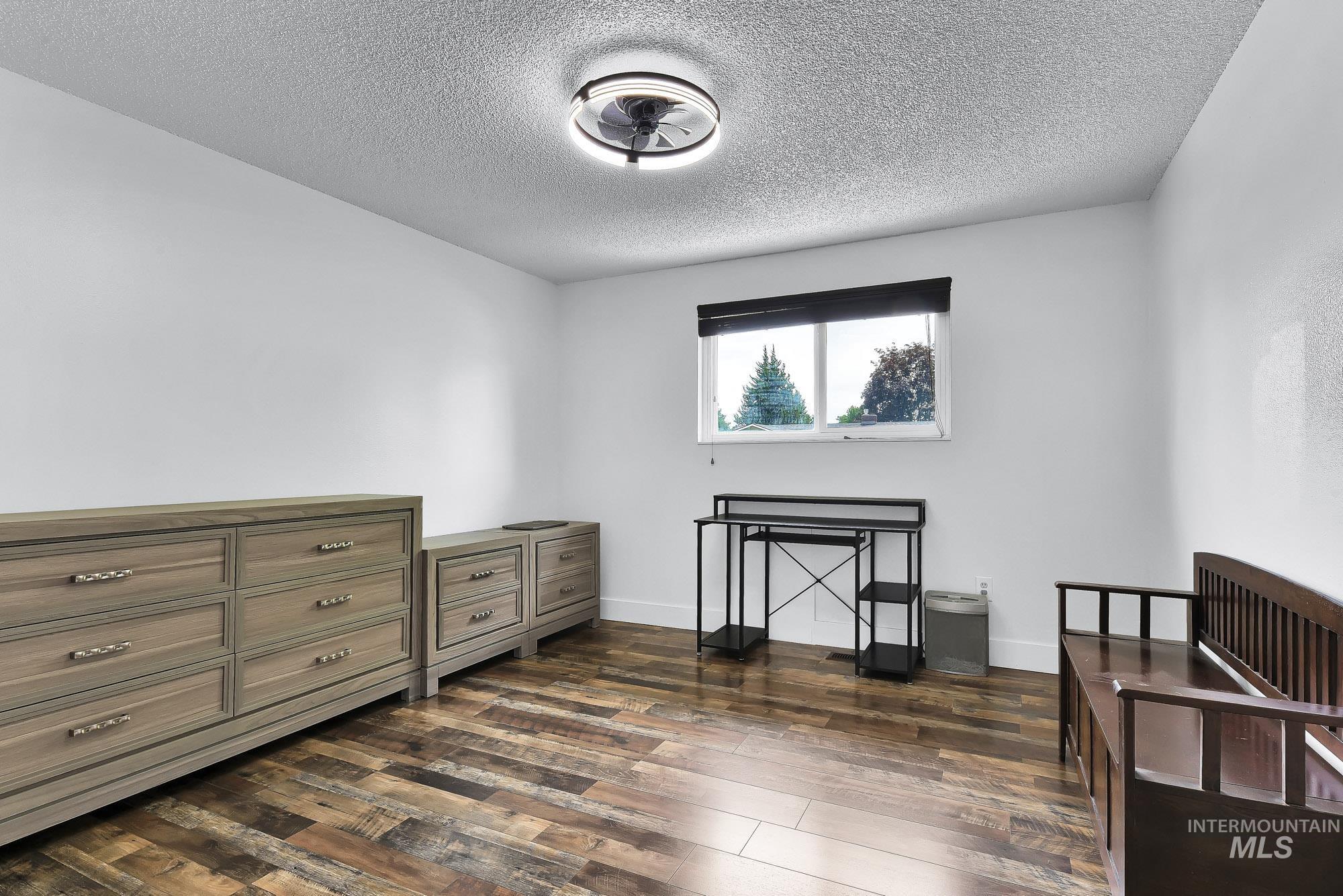 902 Bonnie Brae Dr, Nampa, Idaho 83651, 3 Bedrooms, 2 Bathrooms, Residential For Sale, Price $399,900,MLS 98992121