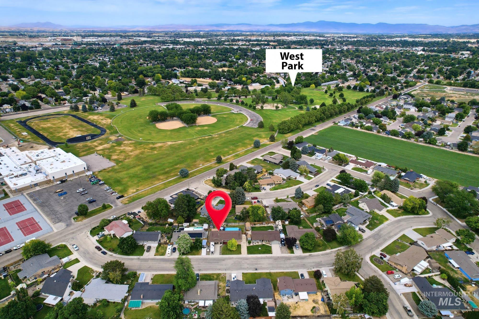 902 Bonnie Brae Dr, Nampa, Idaho 83651, 3 Bedrooms, 2 Bathrooms, Residential For Sale, Price $399,900,MLS 98992121