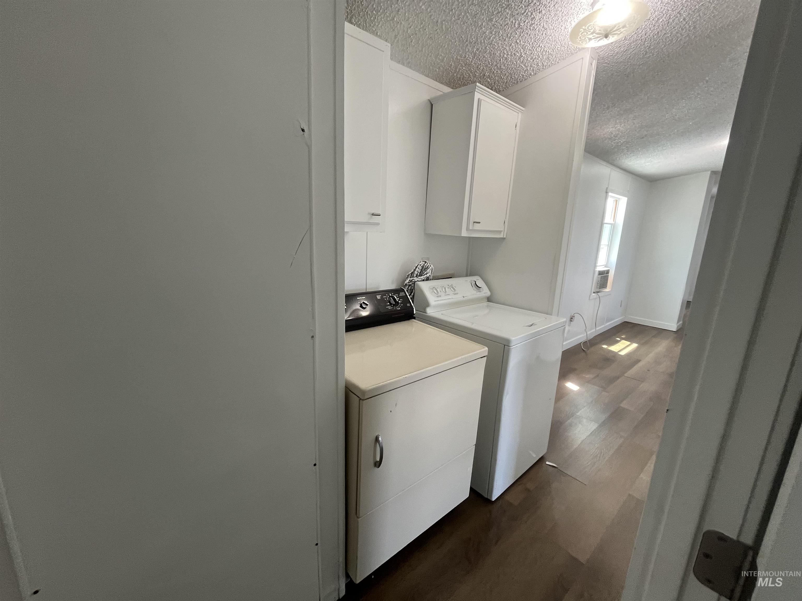 715 E Center street #105, Kimberly, Idaho 83314, 3 Bedrooms, 2 Bathrooms, Residential For Sale, Price $80,000,MLS 98992124