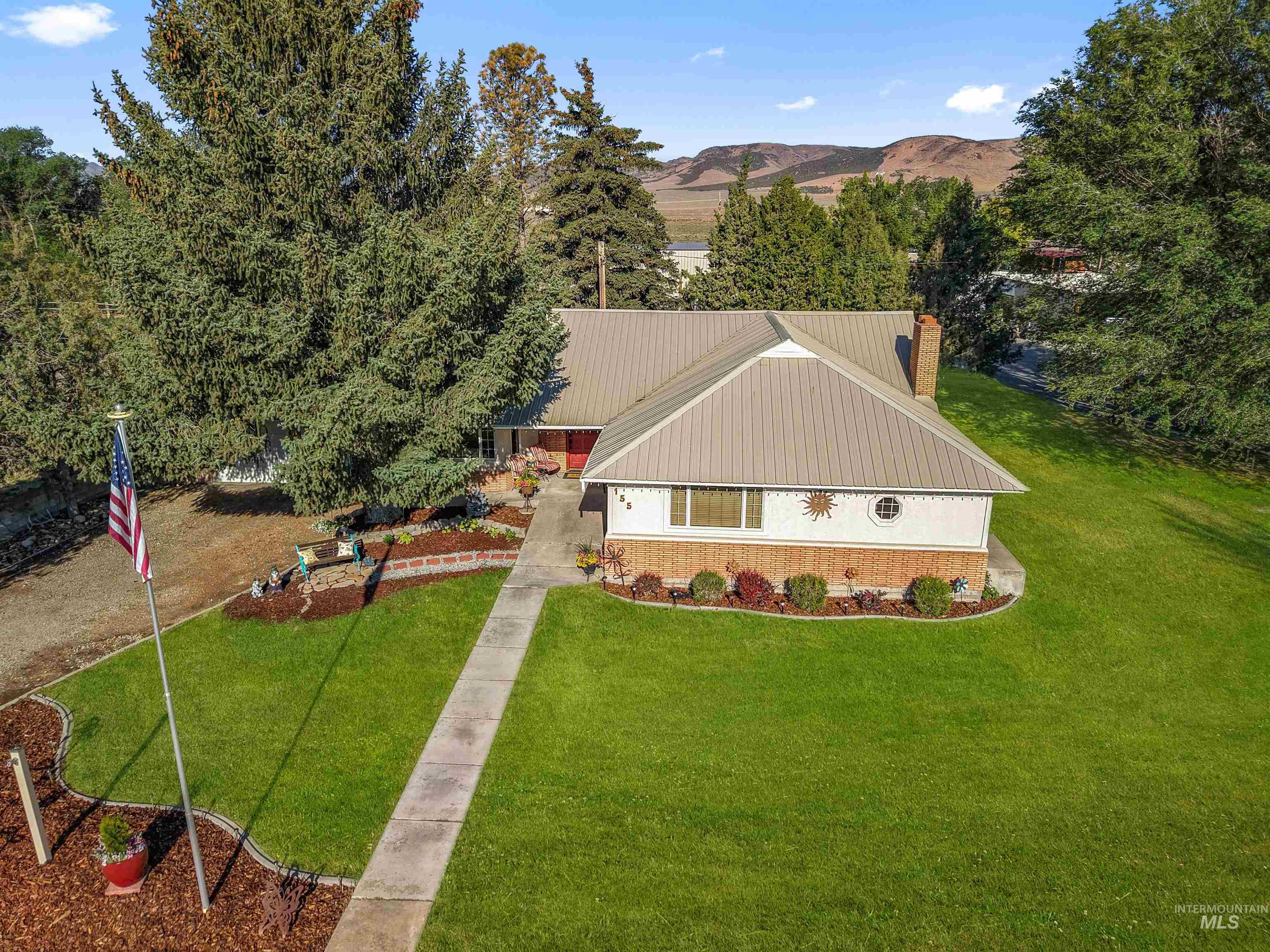 155 N 1st W Street, Malta, Idaho 83342, 4 Bedrooms, 3 Bathrooms, Residential For Sale, Price $450,000,MLS 98992126