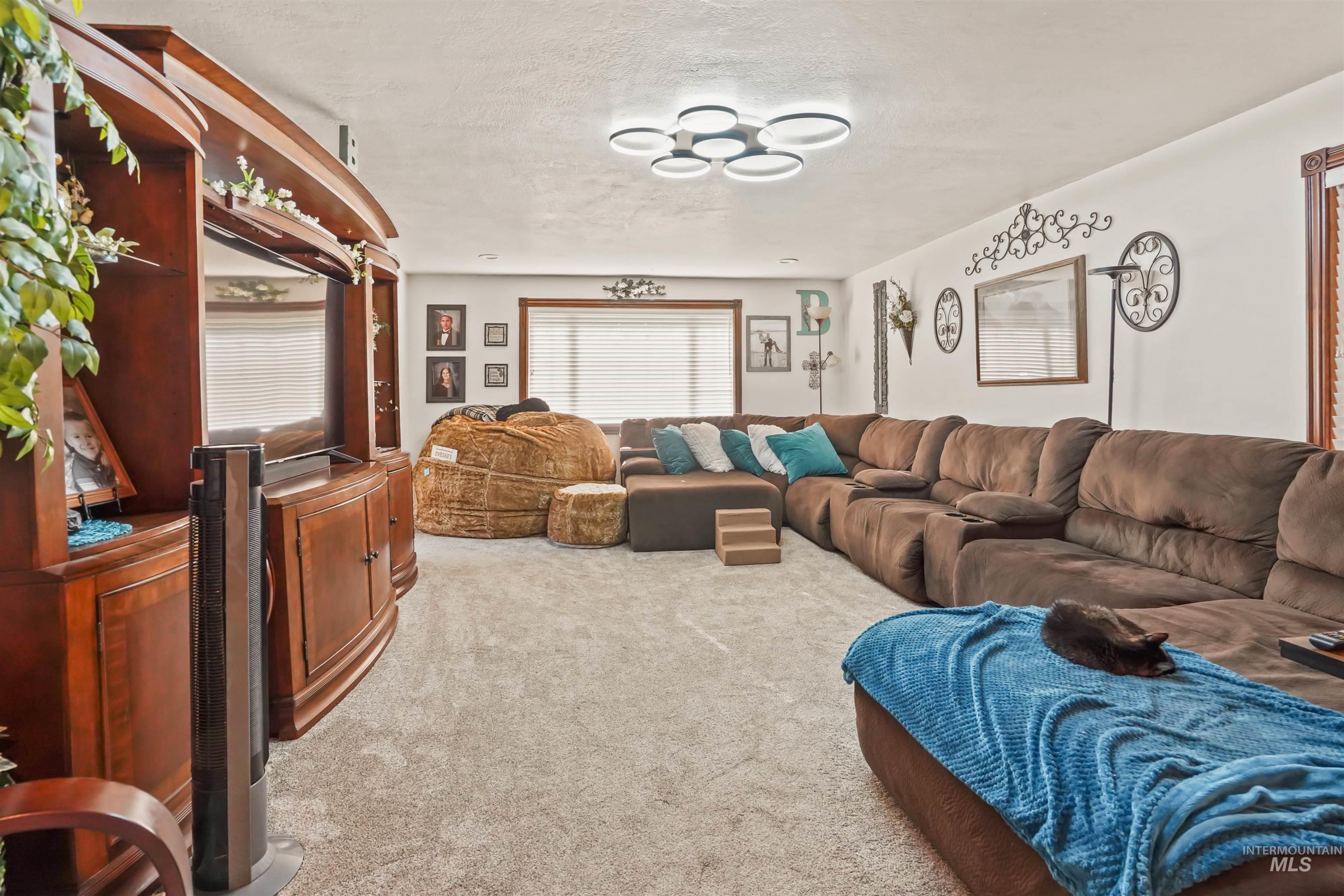 155 N 1st W Street, Malta, Idaho 83342, 4 Bedrooms, 3 Bathrooms, Residential For Sale, Price $450,000,MLS 98992126