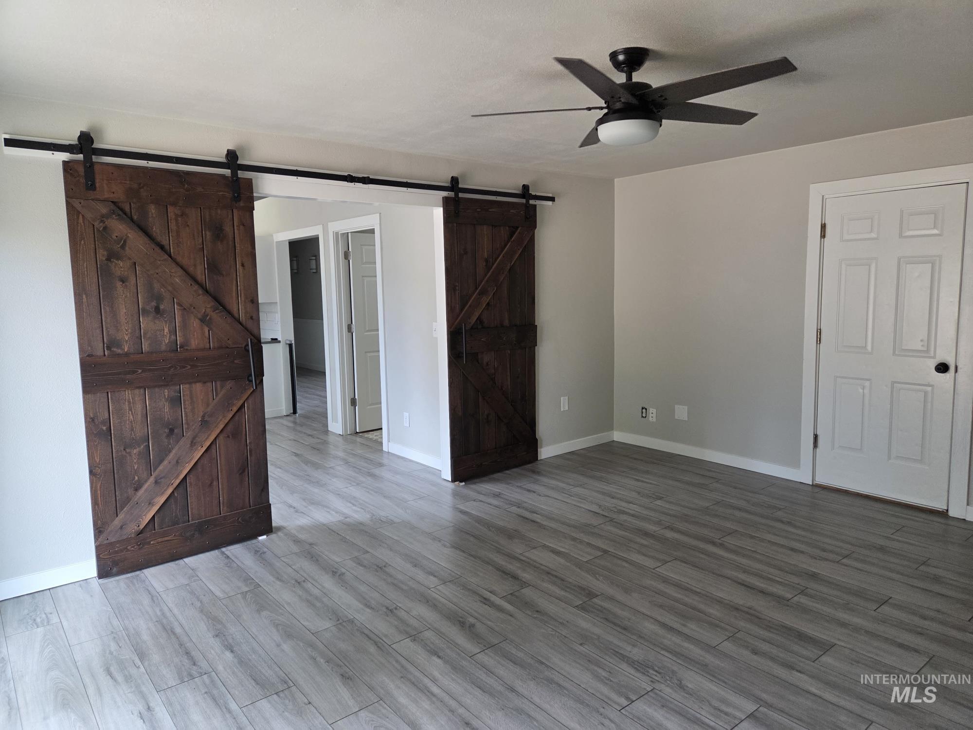 2860 W Sana Clara Dr, Meridian, Idaho 83642, 3 Bedrooms, 2 Bathrooms, Residential For Sale, Price $445,000,MLS 98992129