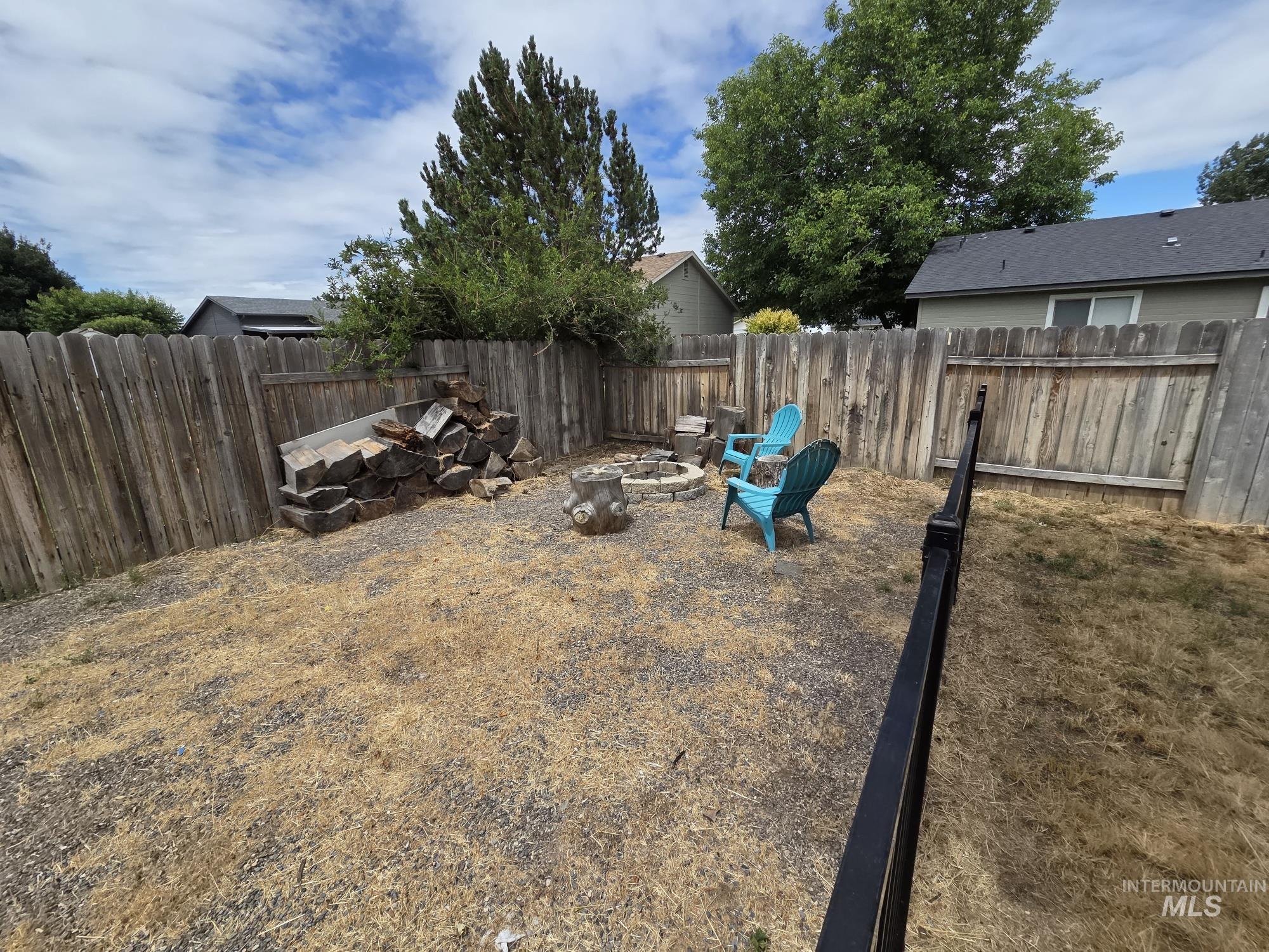 2860 W Sana Clara Dr, Meridian, Idaho 83642, 3 Bedrooms, 2 Bathrooms, Residential For Sale, Price $445,000,MLS 98992129