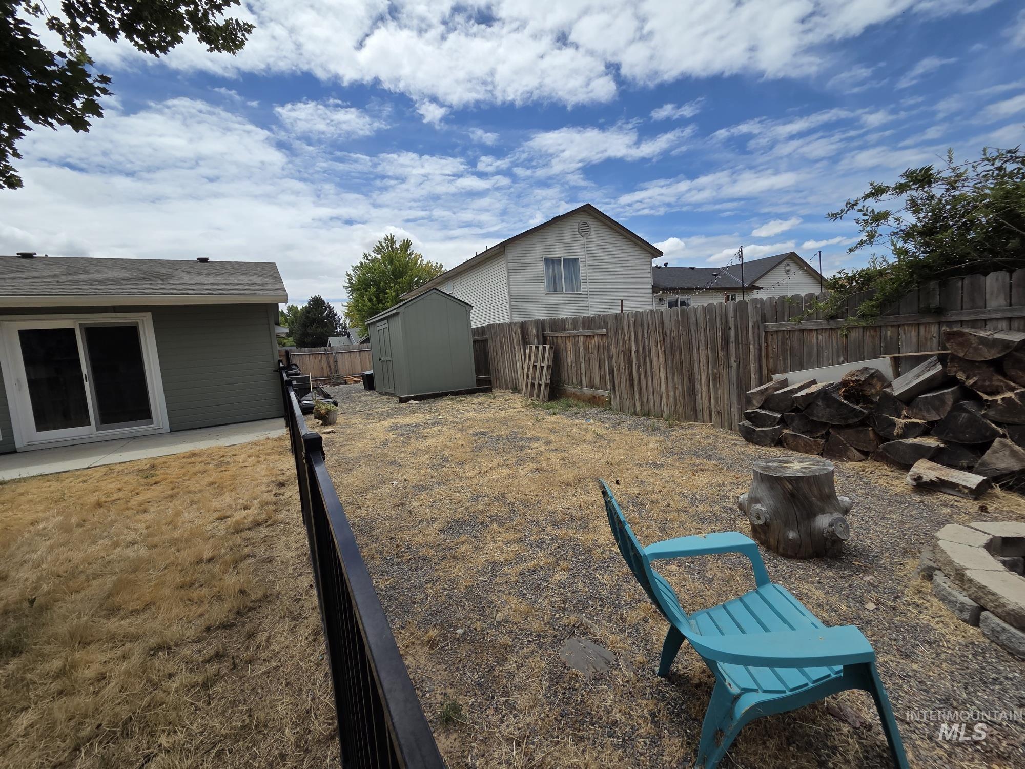 2860 W Sana Clara Dr, Meridian, Idaho 83642, 3 Bedrooms, 2 Bathrooms, Residential For Sale, Price $445,000,MLS 98992129