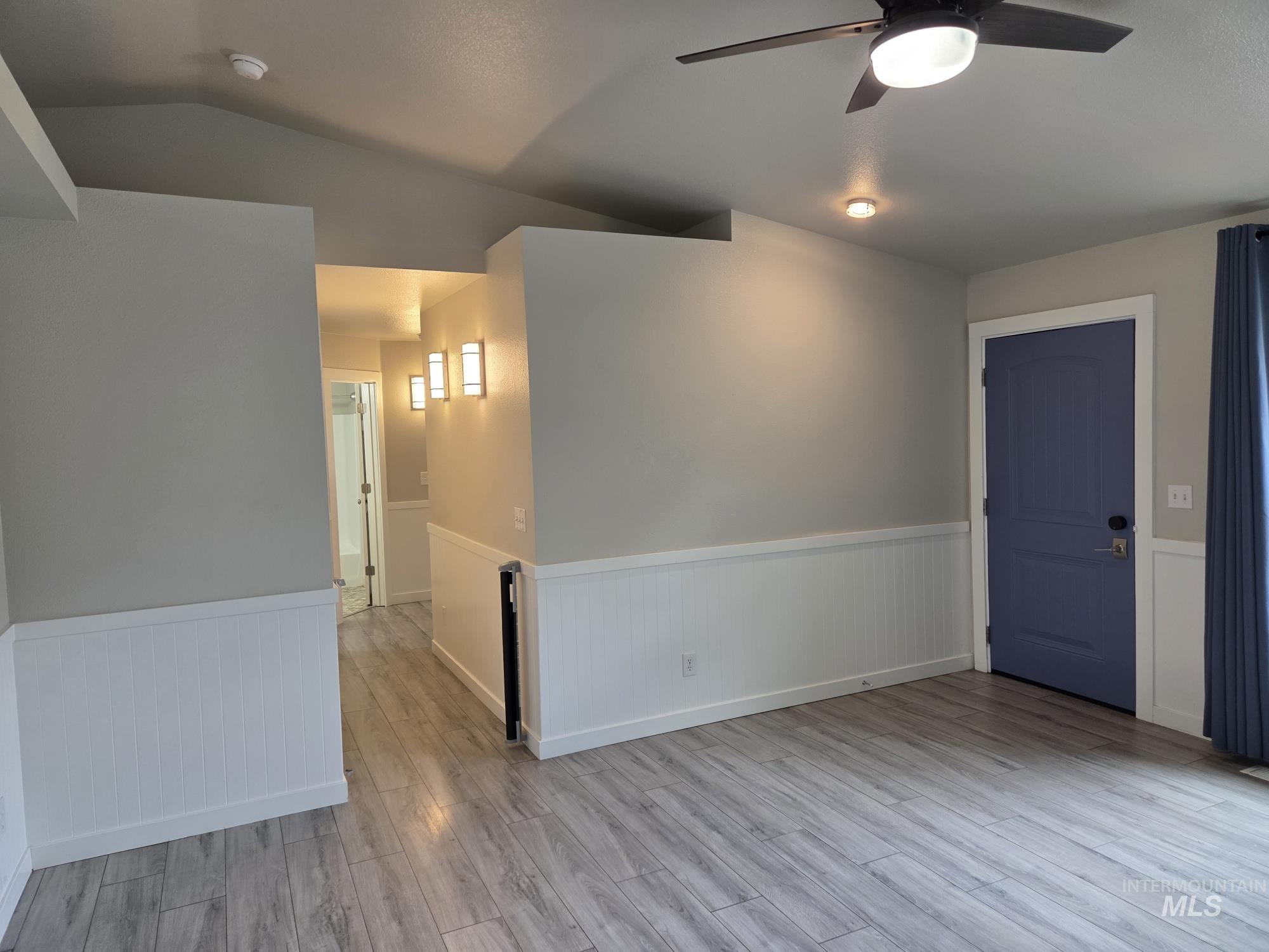 2860 W Sana Clara Dr, Meridian, Idaho 83642, 3 Bedrooms, 2 Bathrooms, Residential For Sale, Price $445,000,MLS 98992129