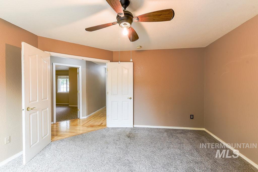 2242 Chukar Ln., Clarkston, Washington 99403, 3 Bedrooms, 2 Bathrooms, Residential For Sale, Price $380,000,MLS 98992132