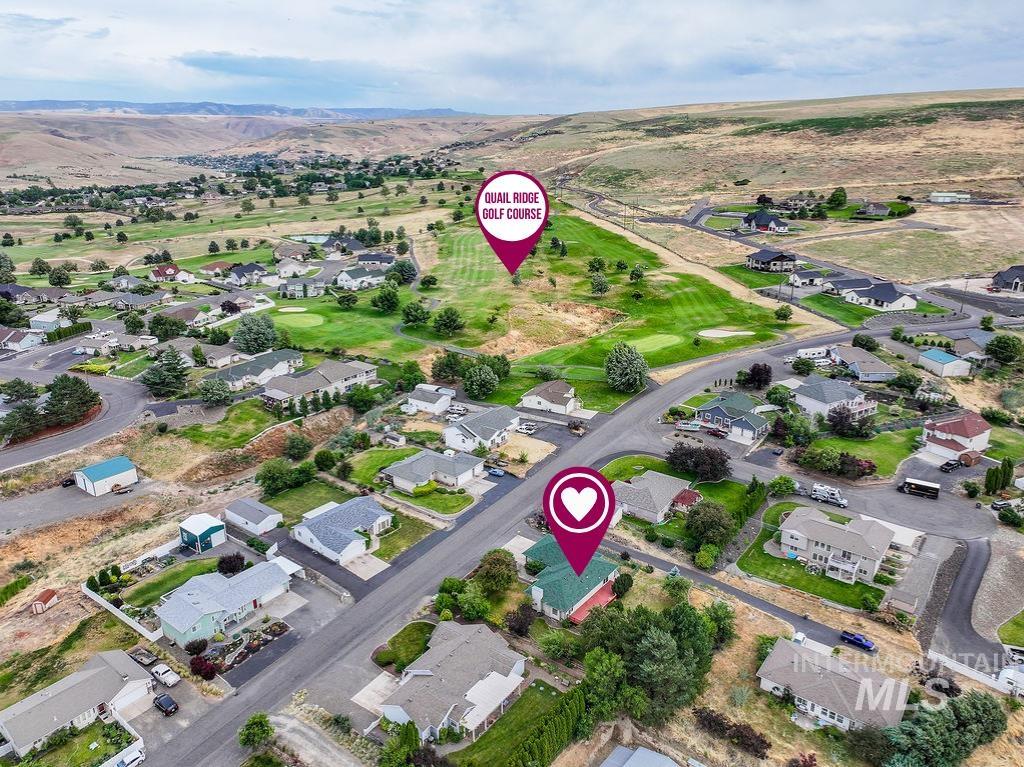 2242 Chukar Ln., Clarkston, Washington 99403, 3 Bedrooms, 2 Bathrooms, Residential For Sale, Price $380,000,MLS 98992132