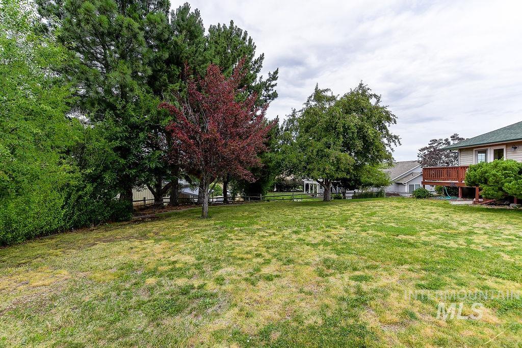 2242 Chukar Ln., Clarkston, Washington 99403, 3 Bedrooms, 2 Bathrooms, Residential For Sale, Price $380,000,MLS 98992132