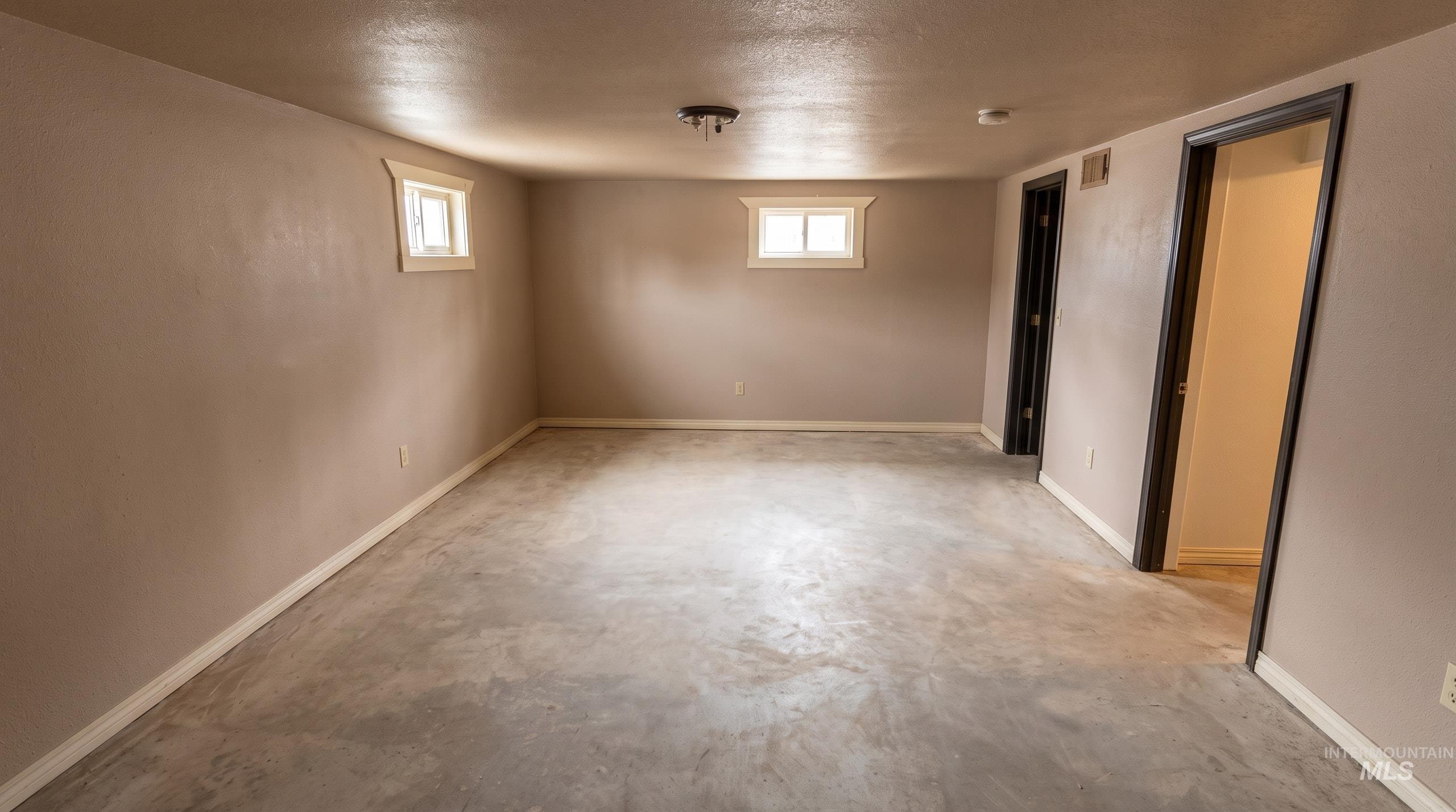 611 16th Ave North, Nampa, Idaho 83687, 4 Bedrooms, 2 Bathrooms, Residential For Sale, Price $330,000,MLS 98992134