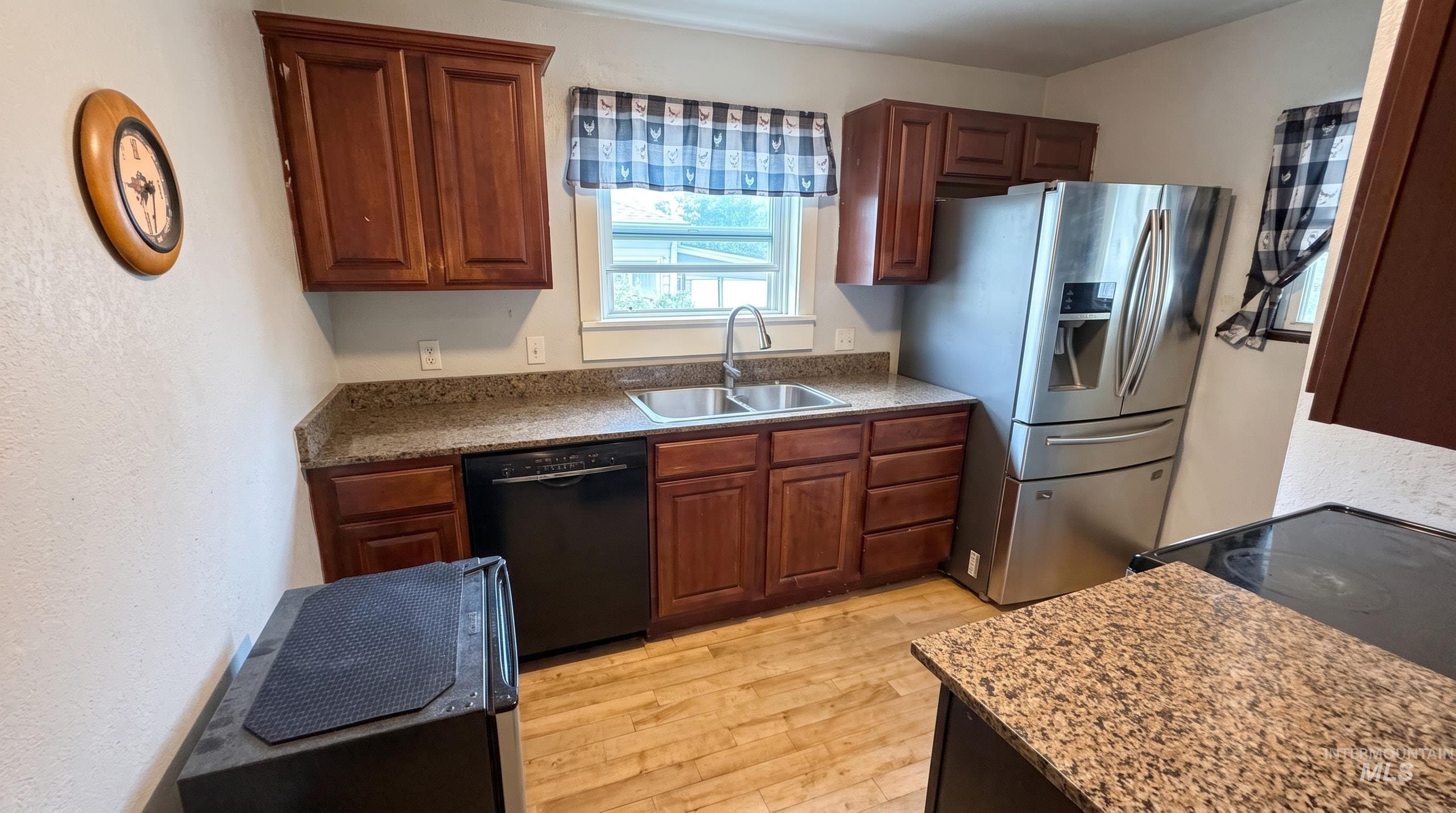 611 16th Ave North, Nampa, Idaho 83687, 4 Bedrooms, 2 Bathrooms, Residential For Sale, Price $330,000,MLS 98992134