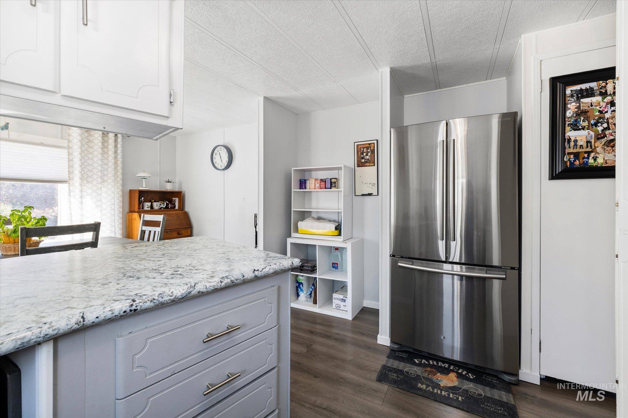 5573 Fairfax Ln, Boise, Idaho 83714, 2 Bedrooms, 1 Bathroom, Residential For Sale, Price $90,000,MLS 98992138