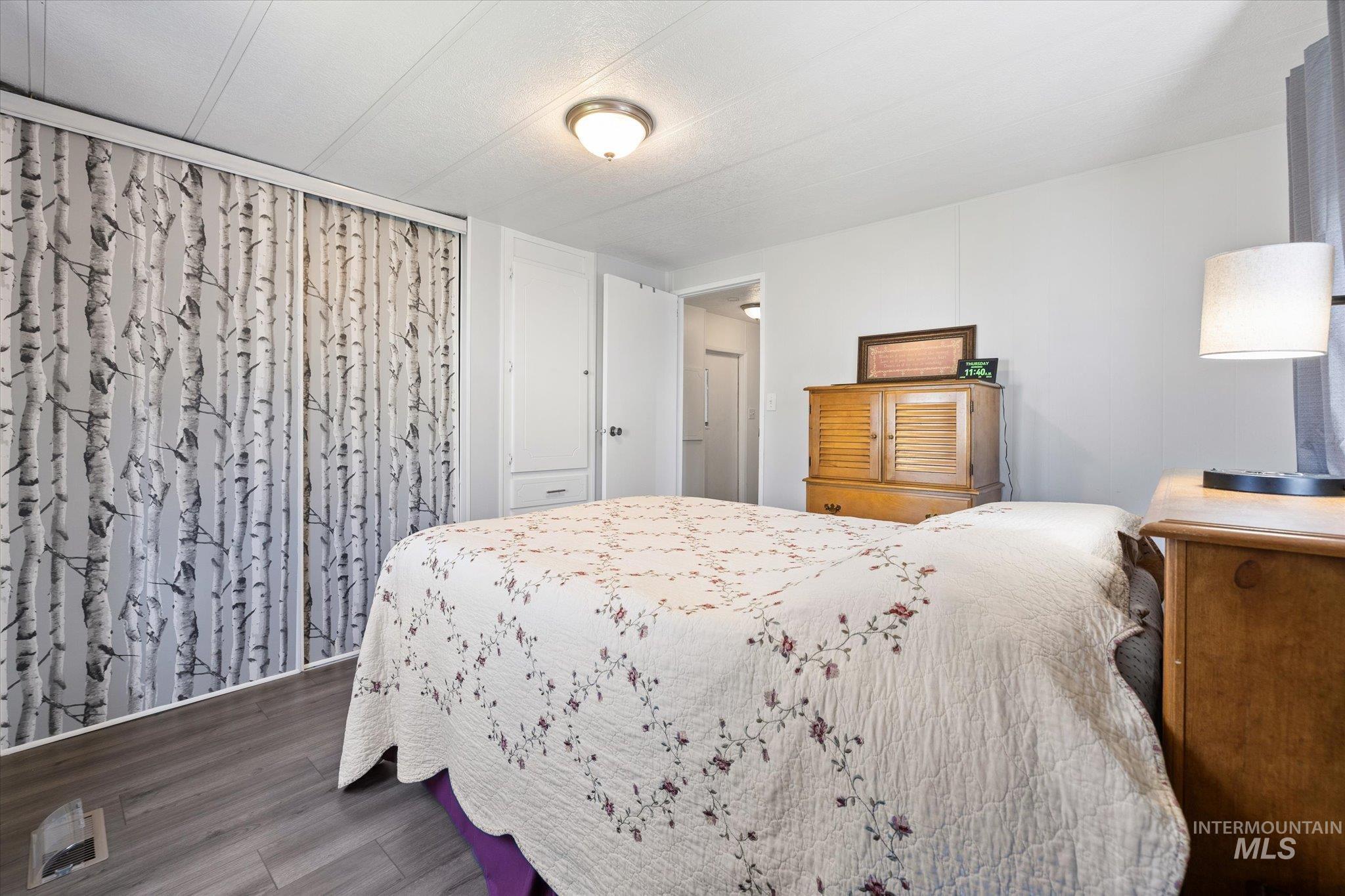 5573 Fairfax Ln, Boise, Idaho 83714, 2 Bedrooms, 1 Bathroom, Residential For Sale, Price $90,000,MLS 98992138