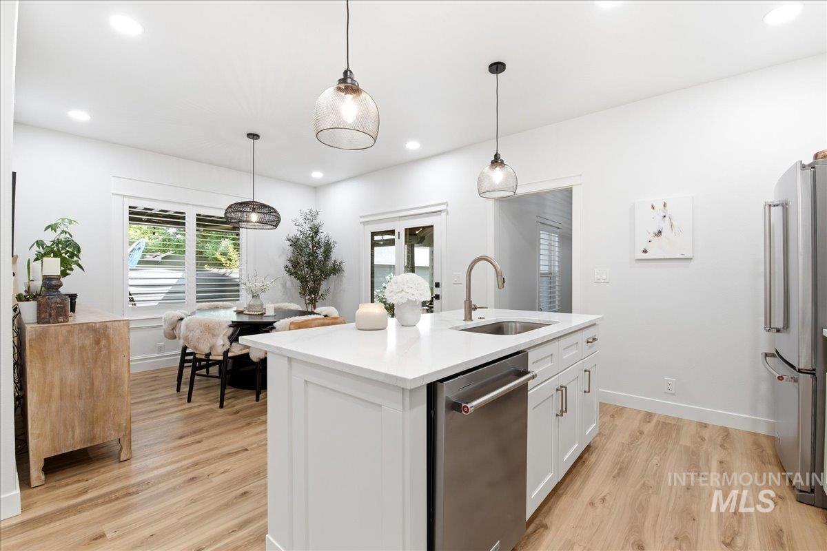 4125 E Barber Station Way, Boise, Hawaii 83716, 3 Bedrooms, 2.5 Bathrooms, Residential For Sale, Price $868,000,MLS 98992139