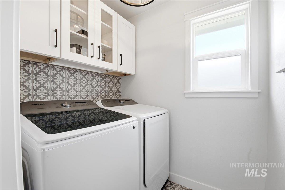 4125 E Barber Station Way, Boise, Hawaii 83716, 3 Bedrooms, 2.5 Bathrooms, Residential For Sale, Price $868,000,MLS 98992139