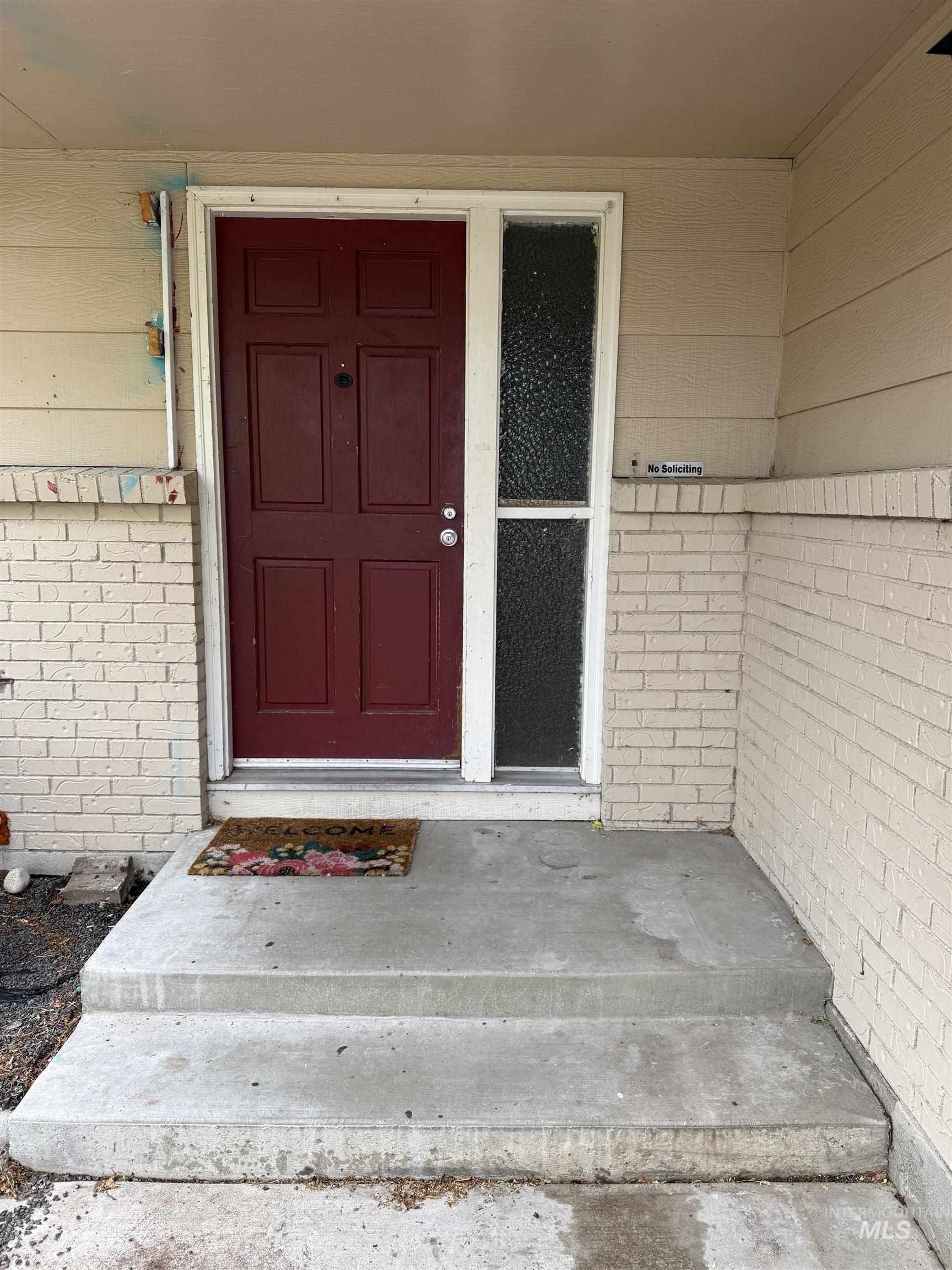 1904 NW 8th St, Meridian, Idaho 83646, 5 Bedrooms, 2 Bathrooms, Residential For Sale, Price $440,000,MLS 98992140