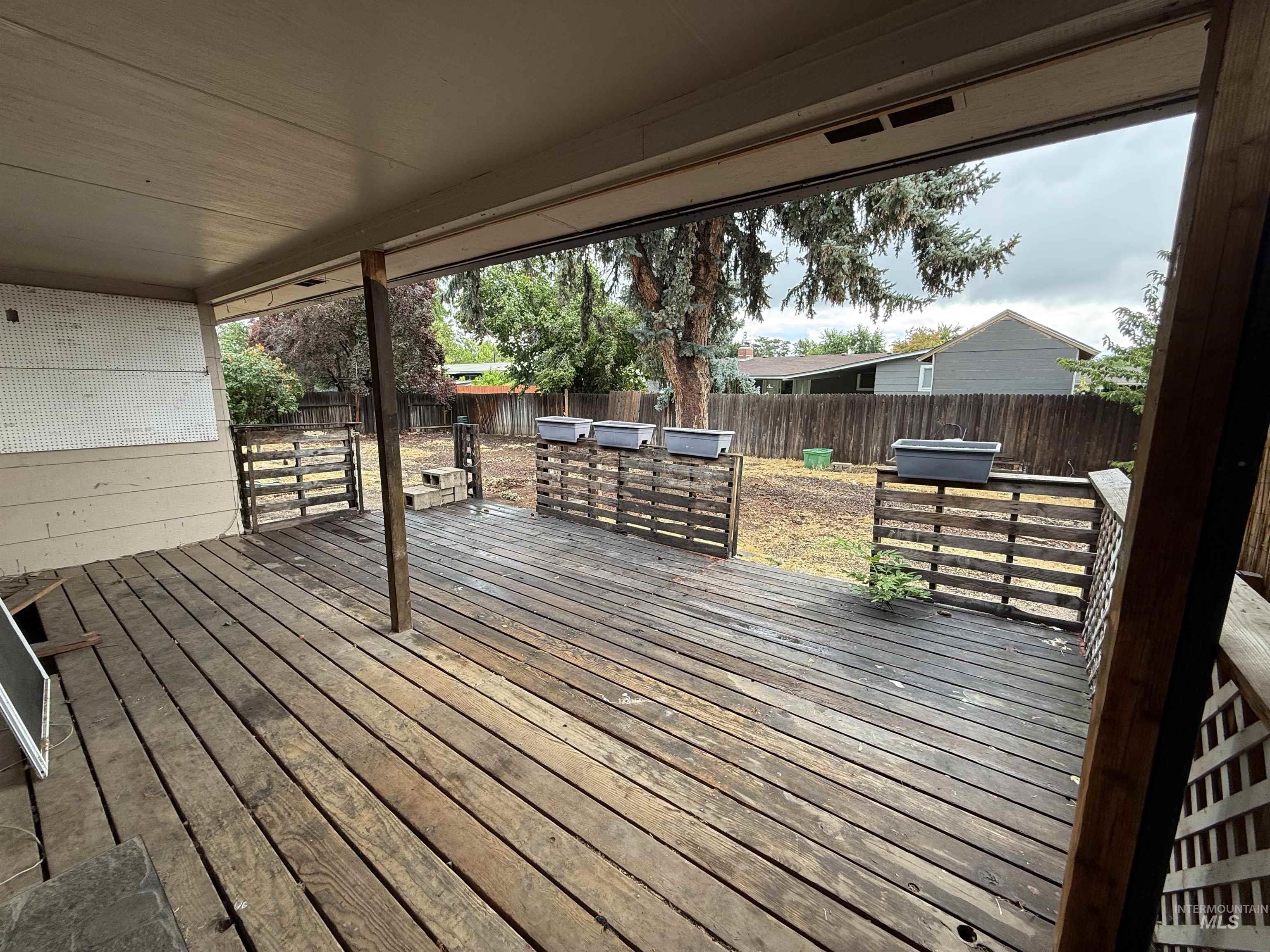 1904 NW 8th St, Meridian, Idaho 83646, 5 Bedrooms, 2 Bathrooms, Residential For Sale, Price $440,000,MLS 98992140