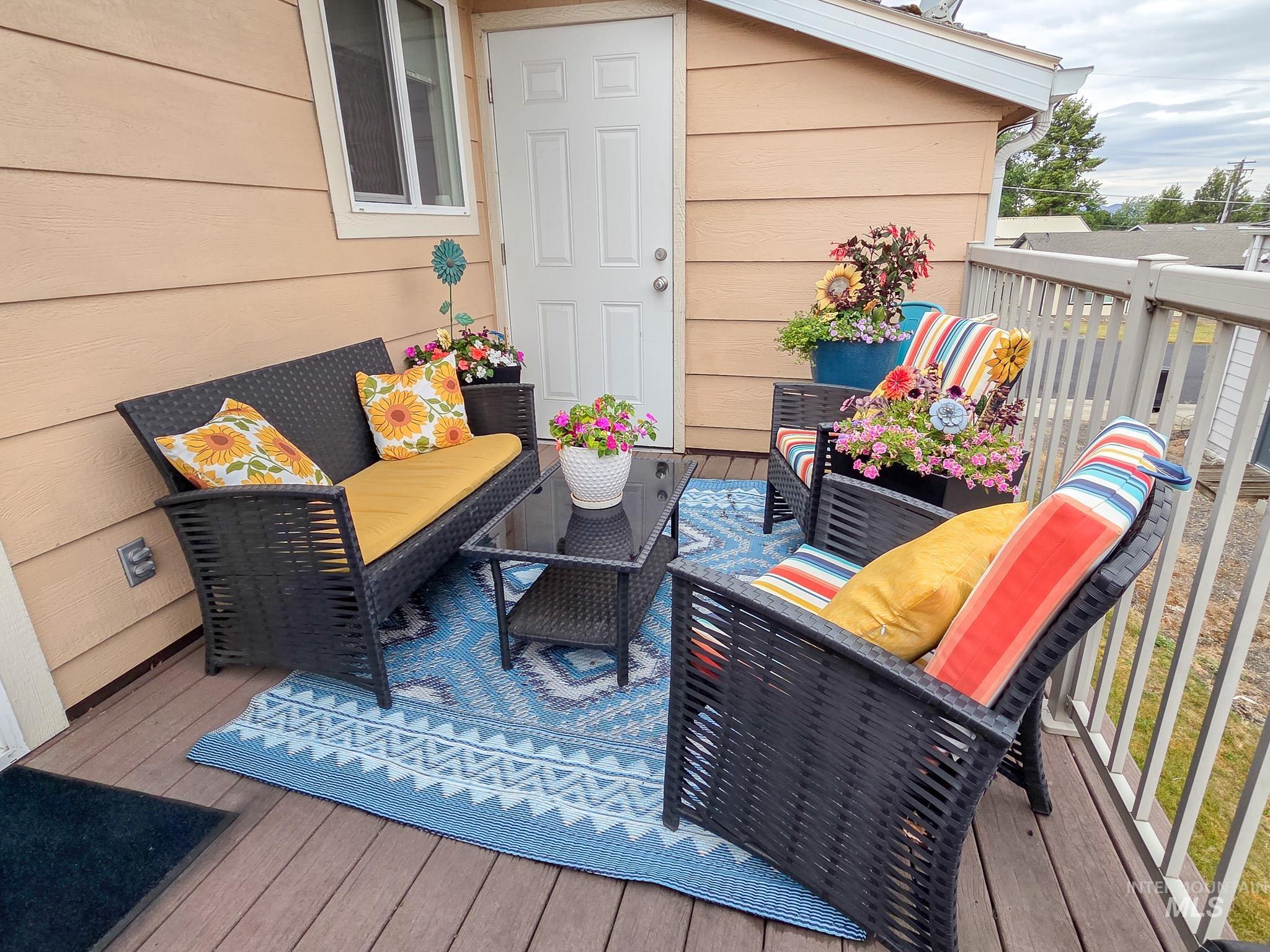 3129 8th Street C, Lewiston, Idaho 83501, 2 Bedrooms, 1.5 Bathrooms, Residential For Sale, Price $239,900,MLS 98992141