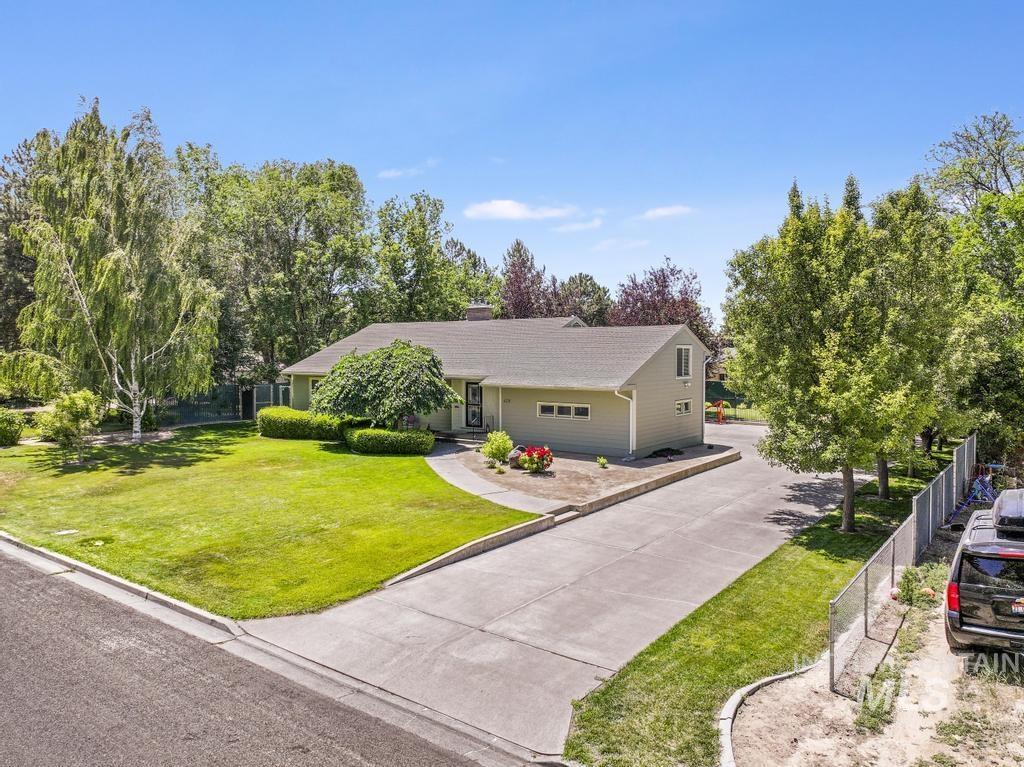 429 Buchanan St., Twin Falls, Idaho 83301, 5 Bedrooms, 3 Bathrooms, Residential For Sale, Price $535,000,MLS 98992143