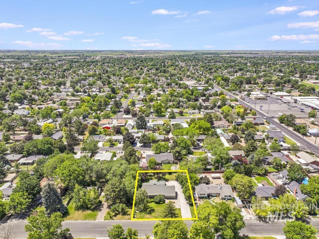 429 Buchanan St., Twin Falls, Idaho 83301, 5 Bedrooms, 3 Bathrooms, Residential For Sale, Price $535,000,MLS 98992143